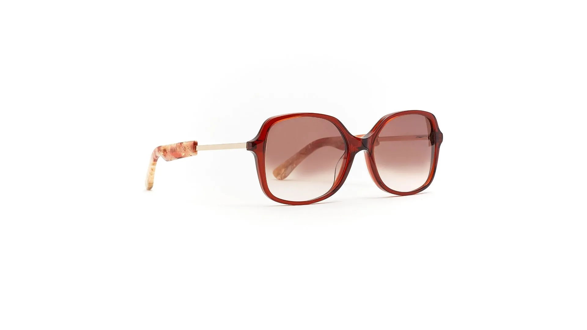 12 paires de lunettes de soleil qui nous font de l’œil - Par Anissa Hezzaz. Photos : D.r.