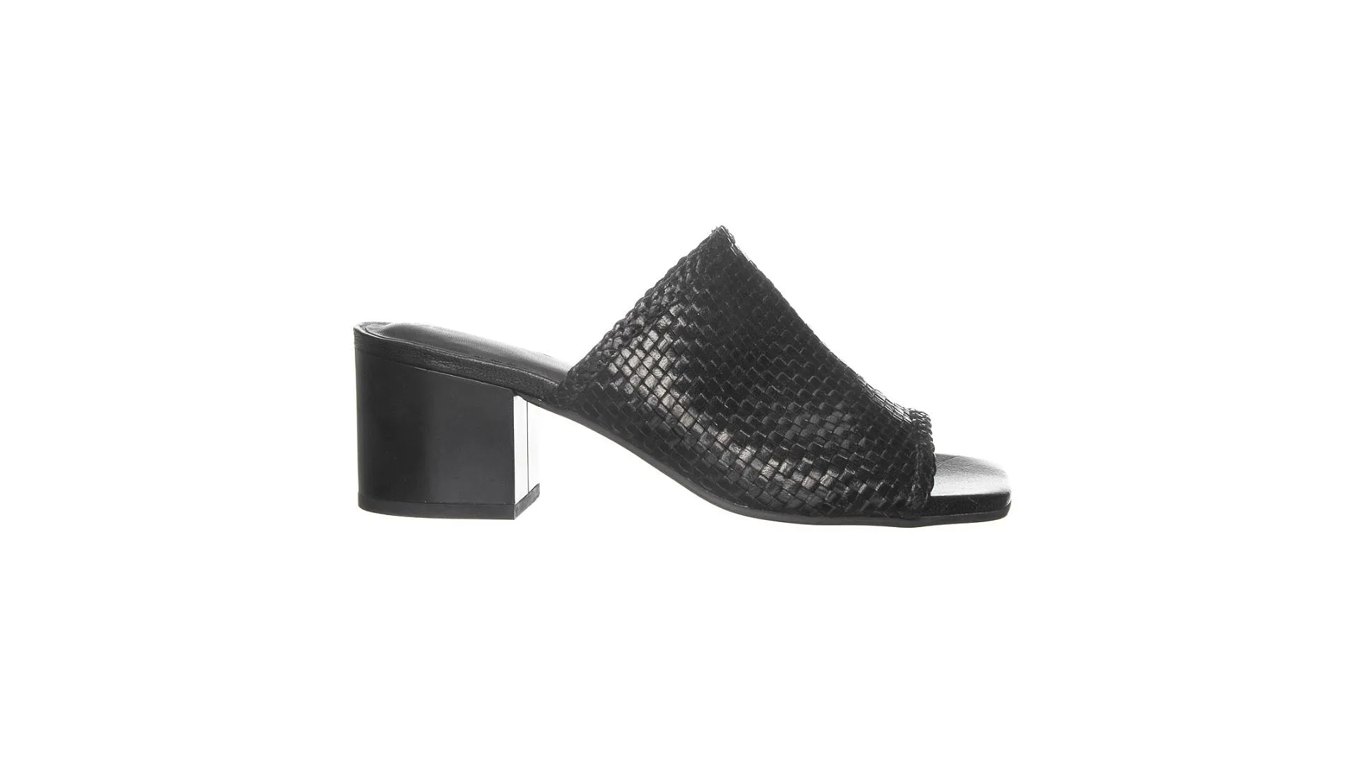 Quelles chaussures shopper pour suivre les tendances ? - Mathilde Trocellier. Photos : D.r.