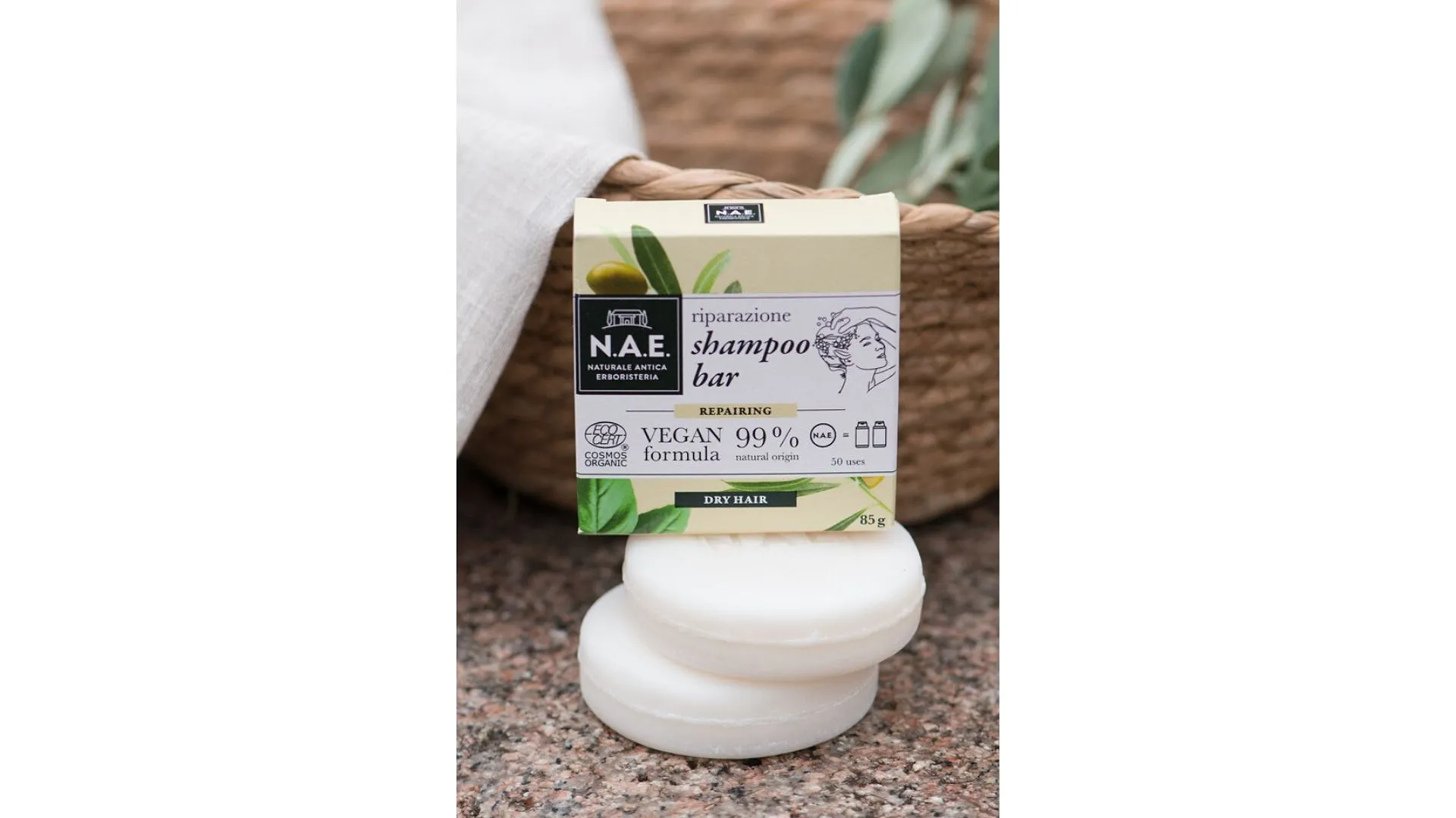 Pourquoi se mettre aux cosmétiques solides ? - Par Anissa Hezzaz. Photos : @Bobone.