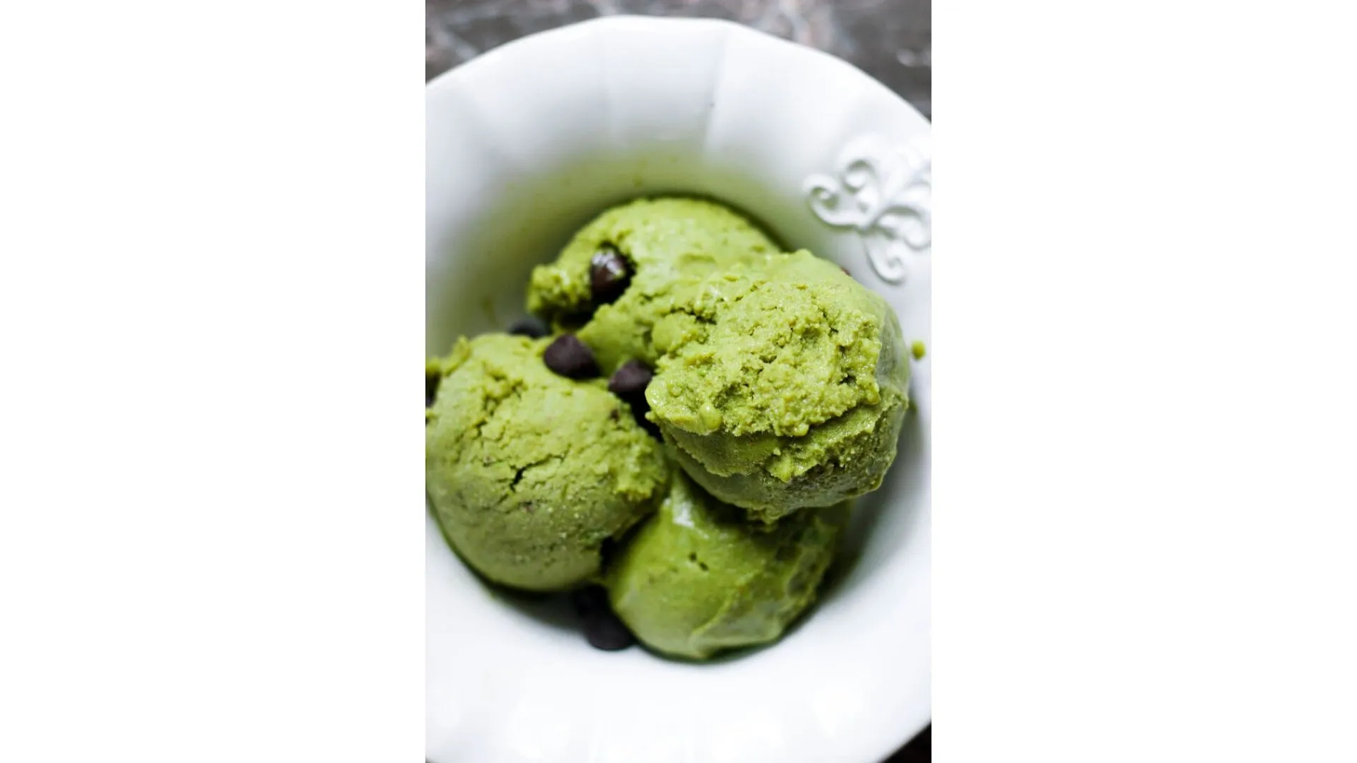 Trois méthodes de glaces maison faciles à réaliser sans sorbetière - Par Anissa Hezzaz. Photo By Lindsay Moe On Unsplash