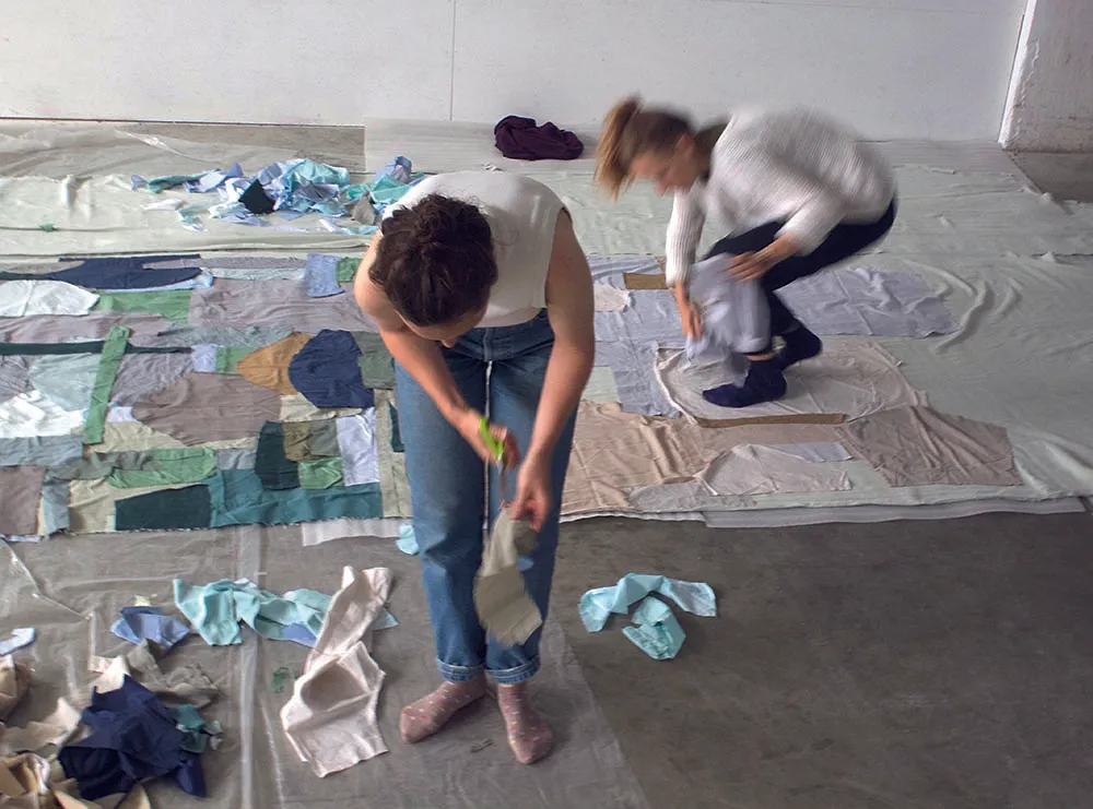 Upcycling : des chemises transformées en éléments de déco - Par AgnèS Zamboni. Photos La Gadoue Atelier.
