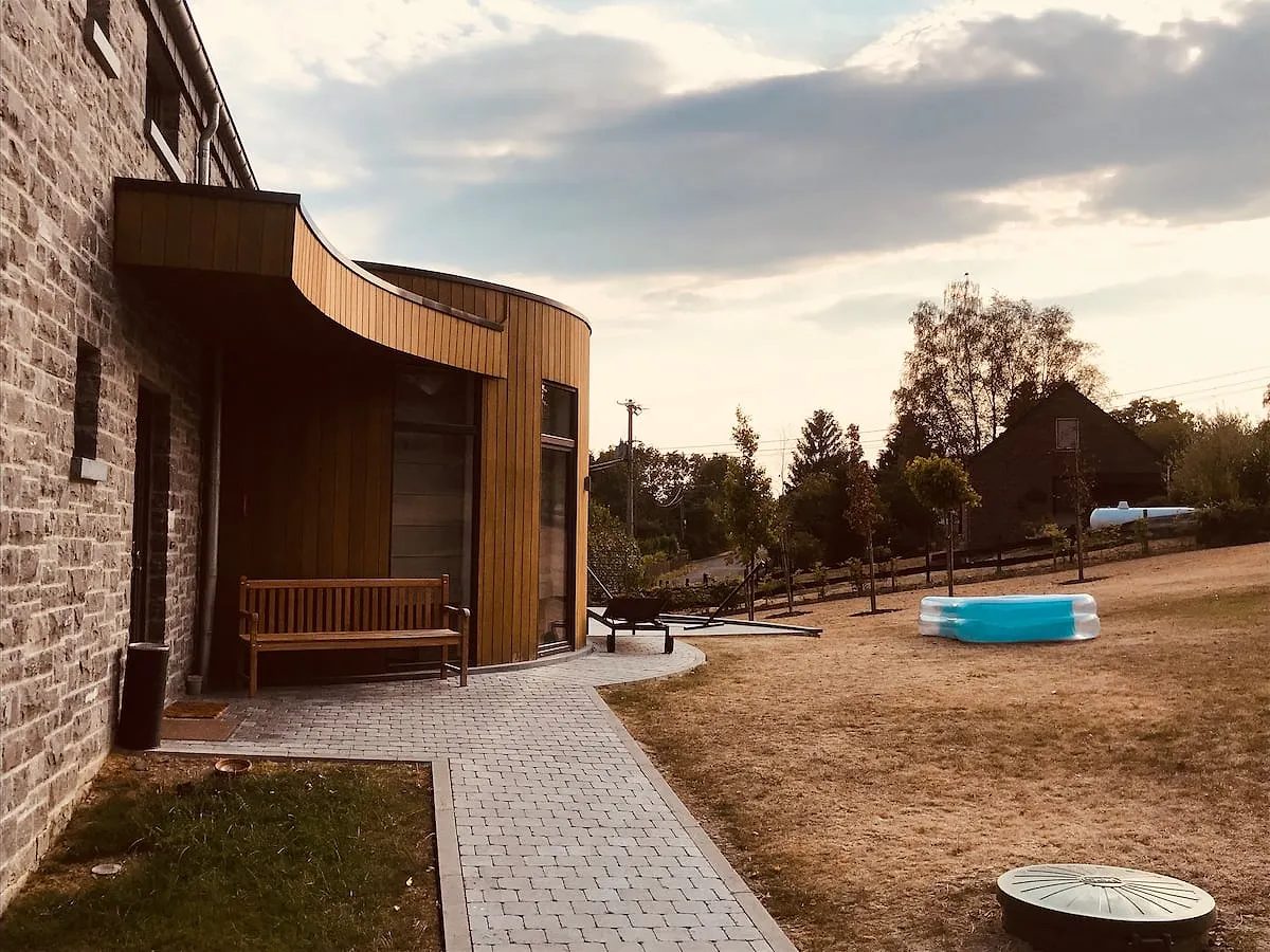 Pentecôte : 5 villas d'exception à louer sur Airbnb en Belgique - Par Margau Gonzalez. CréDit Photo : Airbnb.