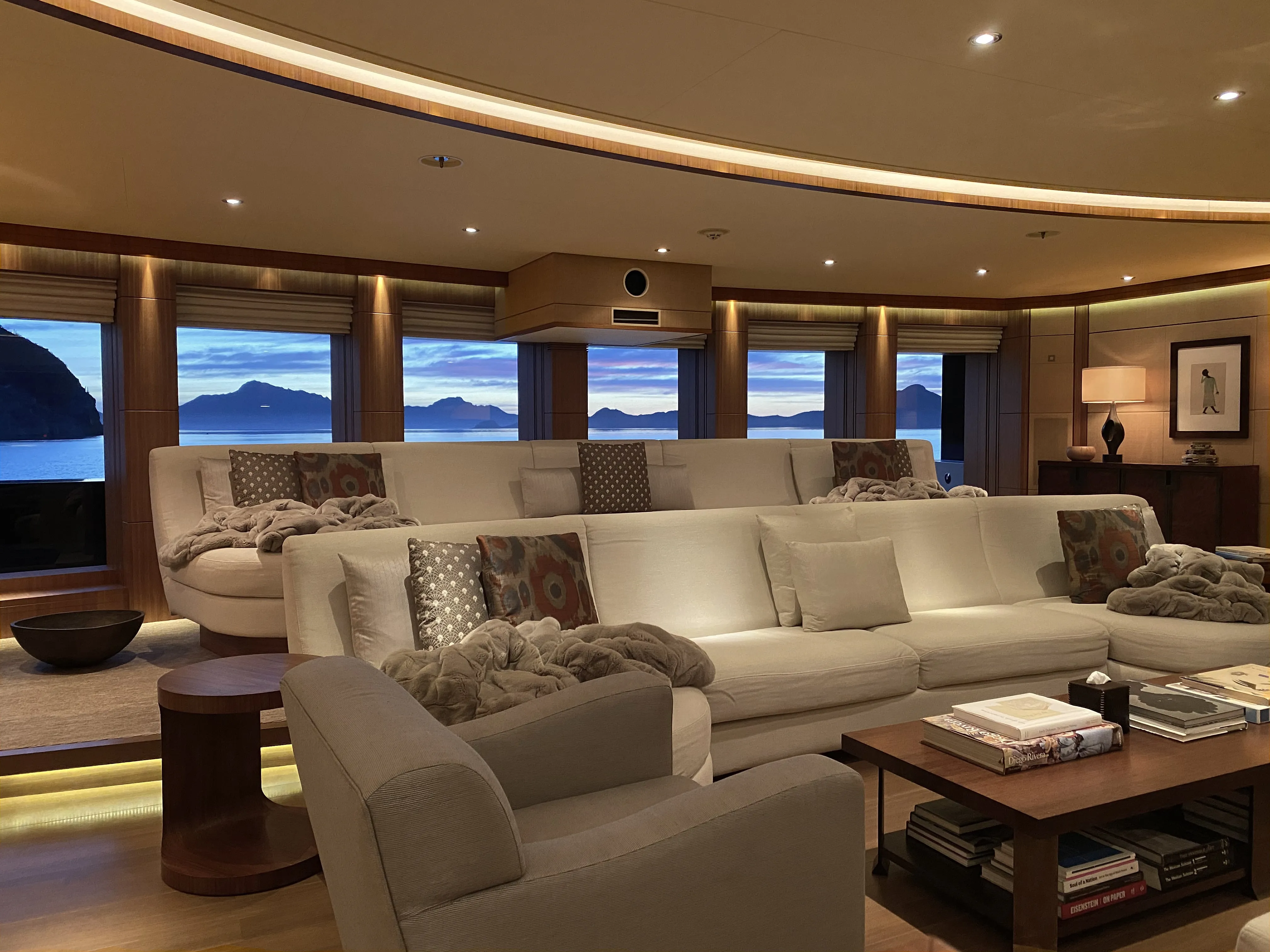 Steven Spielberg met en vente son yacht pour 131 millions d’euros - Par Margau Gonzalez. CrÉDit Photo : Chamberlain Yachts