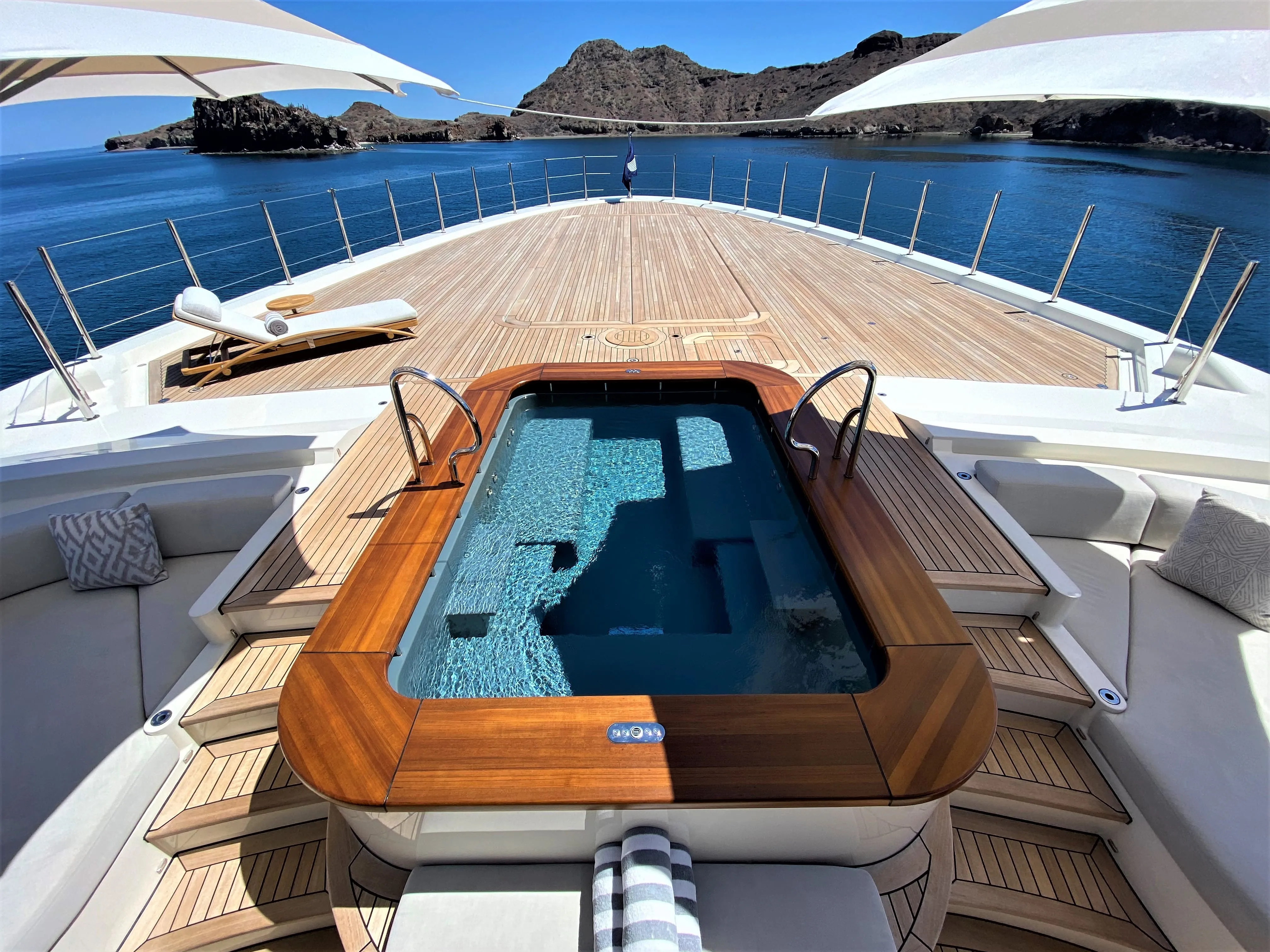 Steven Spielberg met en vente son yacht pour 131 millions d’euros - Par Margau Gonzalez. CrÉDit Photo : Chamberlain Yachts