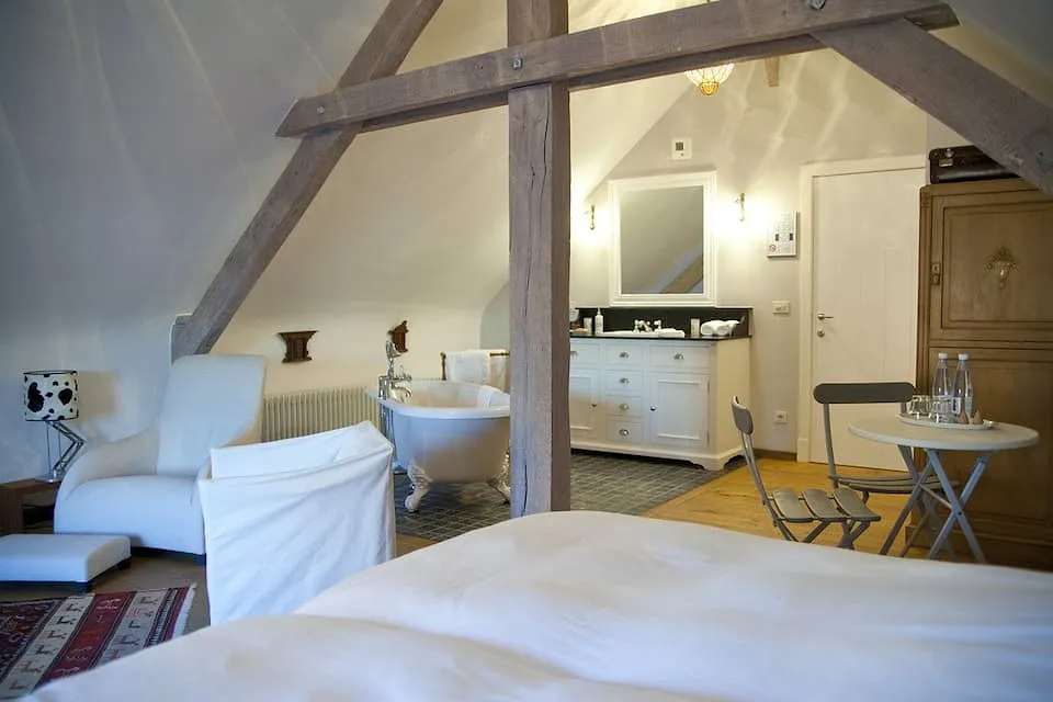 Pentecôte : 5 villas d'exception à louer sur Airbnb en Belgique - Par Margau Gonzalez. CréDit Photo : Airbnb.