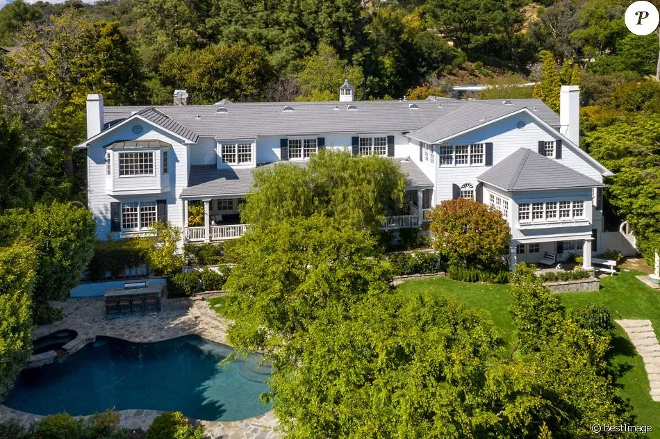 Les plus belles villas de stars à louer : de quoi vous faire rêver ! - By LéA Thiry Faulkner. Photo By Pixasquare On Unsplash