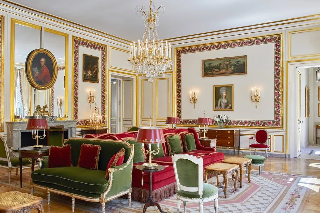 Dormir au Château de Versailles : la nouvelle expérience ultra luxe à s'offrir - Par Margau Gonzalez. CrÉDit Photo : Airelles/Le Grand ContrÔLe