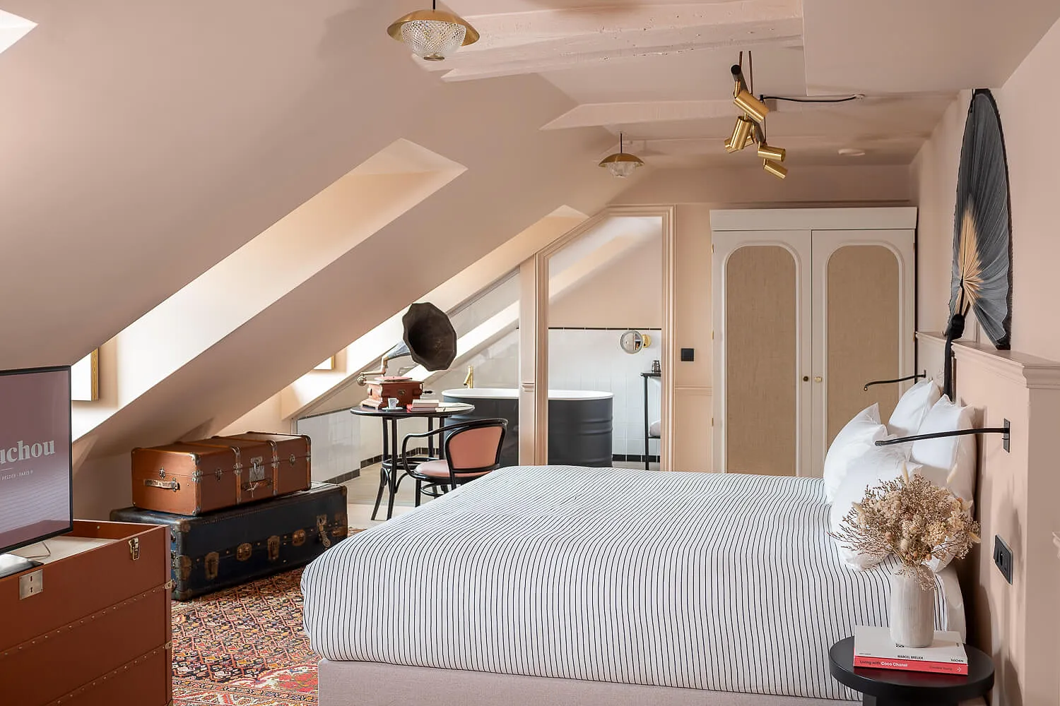 Chouchou, l’hôtel parisien branché où il fait bon vivre - Par Sigrid Descamps. Photos Nicolas Anetson - Chouchou Hotel