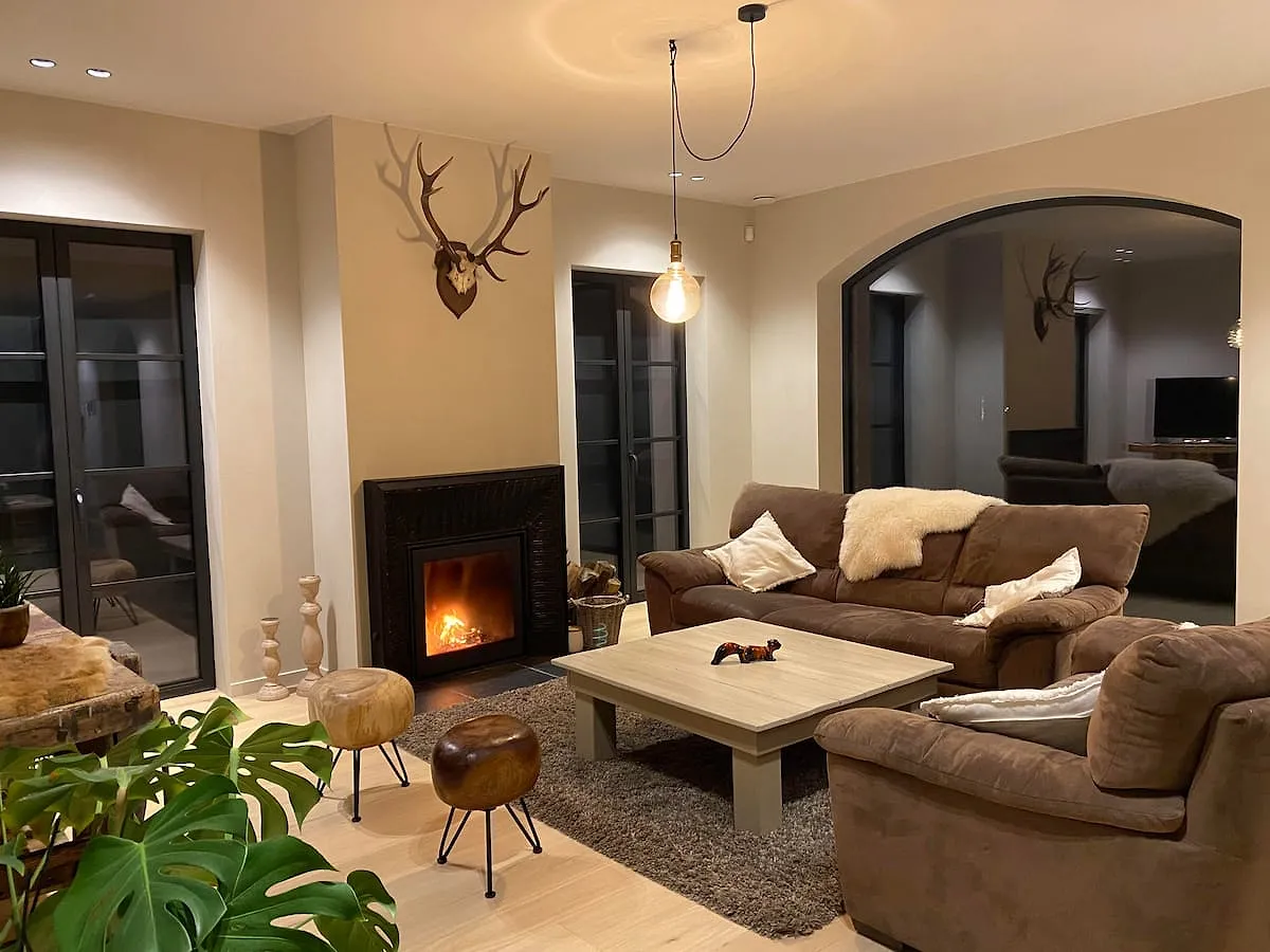 Pentecôte : 5 villas d'exception à louer sur Airbnb en Belgique - Par Margau Gonzalez. CréDit Photo : Airbnb.