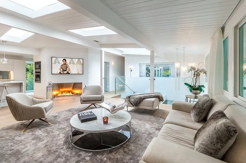 Les plus belles villas de stars à louer : de quoi vous faire rêver ! - By LéA Thiry Faulkner. Photo By Pixasquare On Unsplash