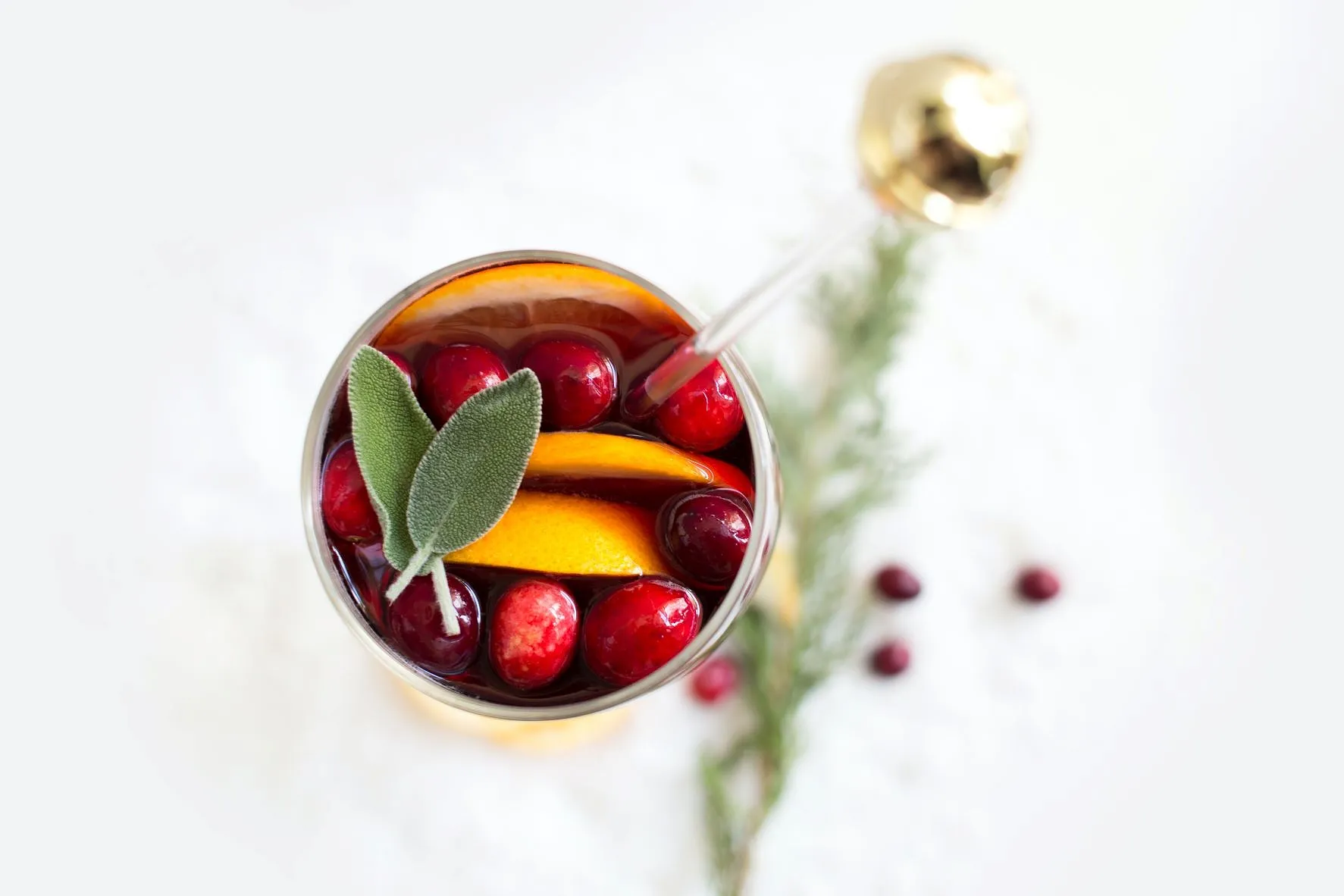 La Sangria revisitée que tout le monde vous enviera ! - Coralie Lambret, Photos : Unsplash