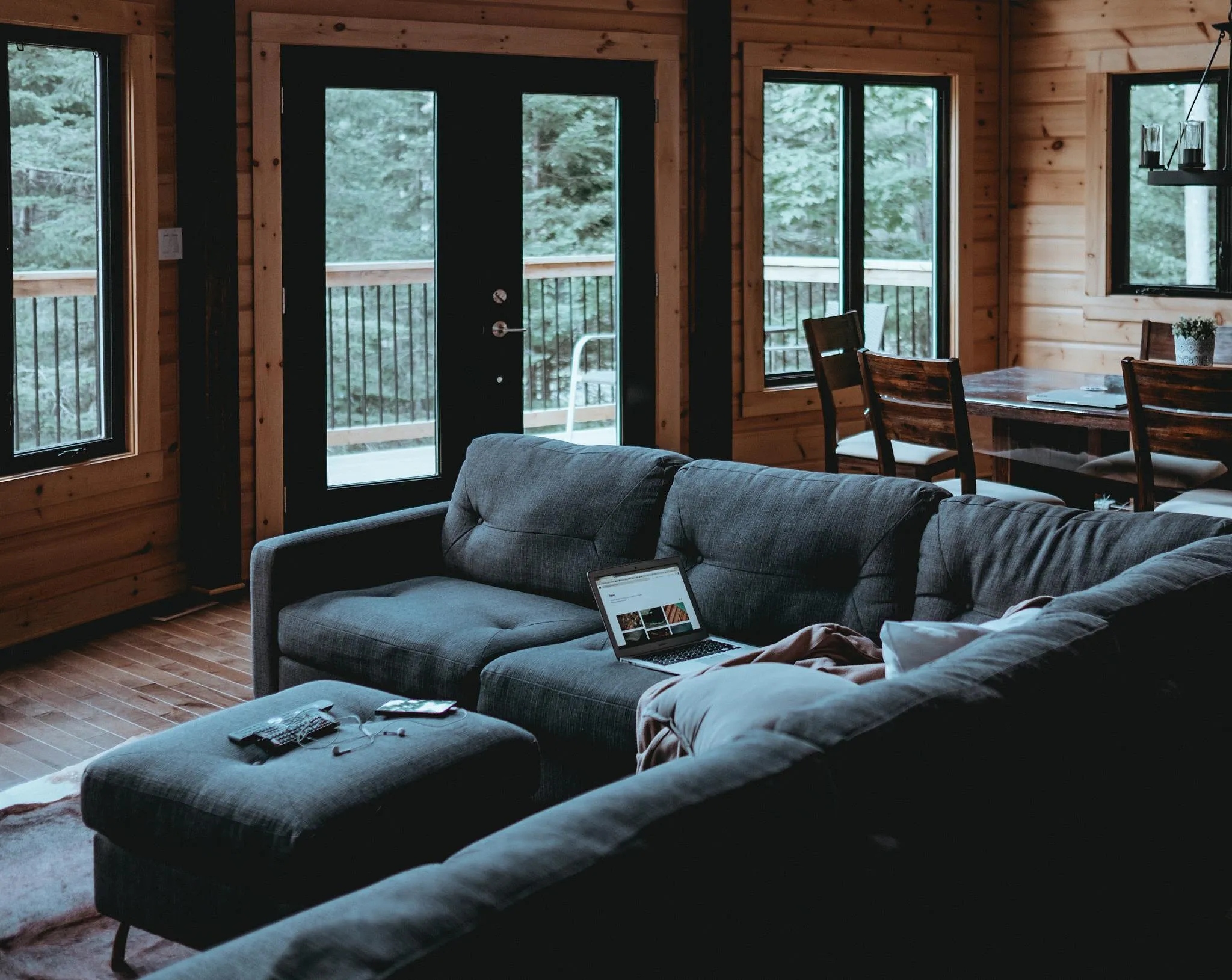 Cinq astuces pour mettre son intérieur à l'heure d'hiver - AgnèS Zamboni, Photo Ouverture Madura, Photos D.r.