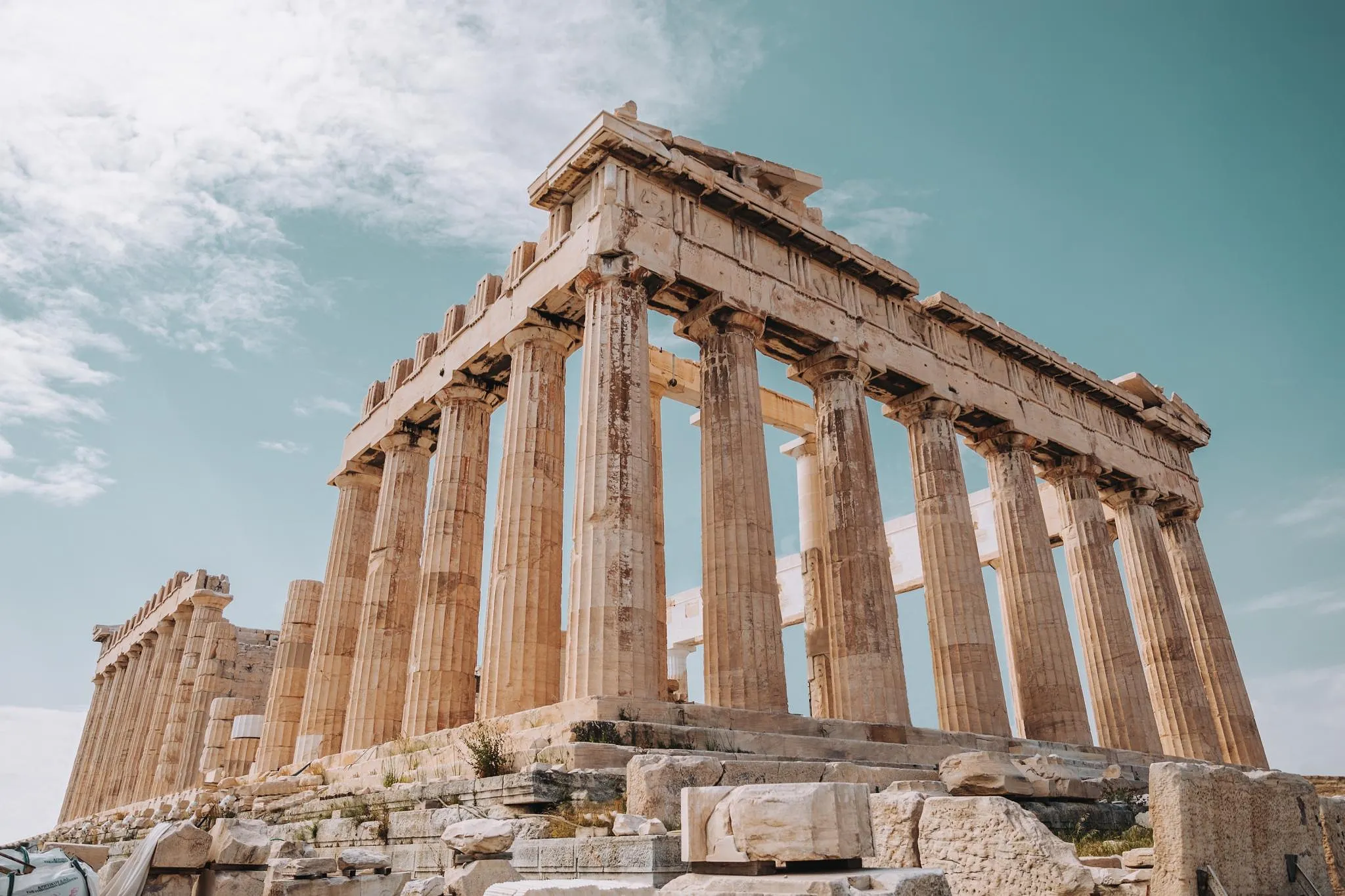 Les 10 villes d'Europe les moins chères pour un city-trip - Par Camille Vernin, Photo By Square Lab On Unsplash