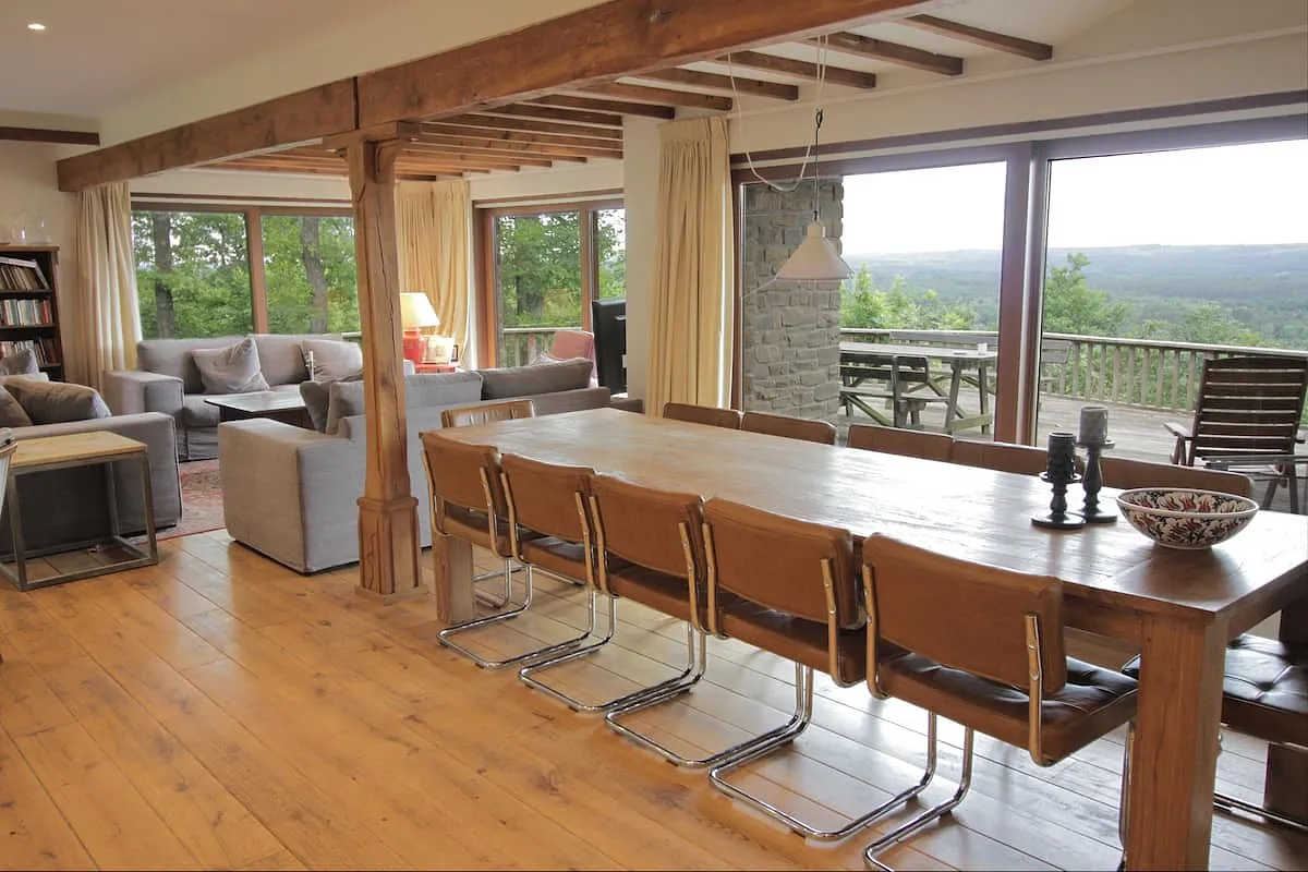 Pentecôte : 5 villas d'exception à louer sur Airbnb en Belgique - Par Margau Gonzalez. CréDit Photo : Airbnb.