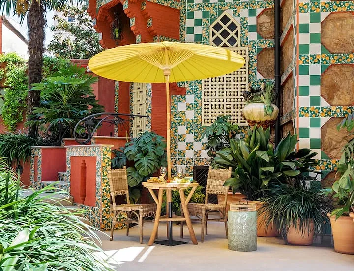 La première maison de Gaudí est en location sur Airbnb à un euro - Par Margau Gonzalez. CrÉDit Photo : Airbnb