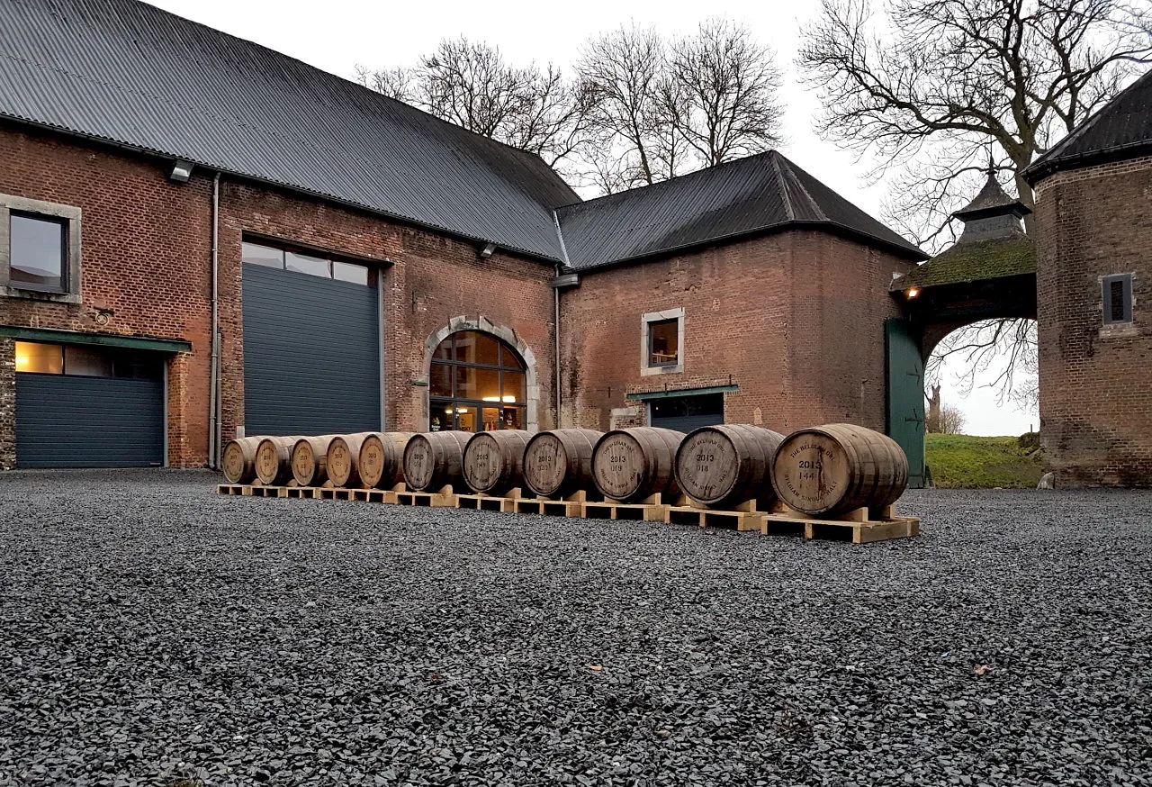 Ce whisky belge vient d'être nommé 5e meilleur au monde - Ingrid Van Langhendonck, Photo Bon Vivant Sur Unsplash
