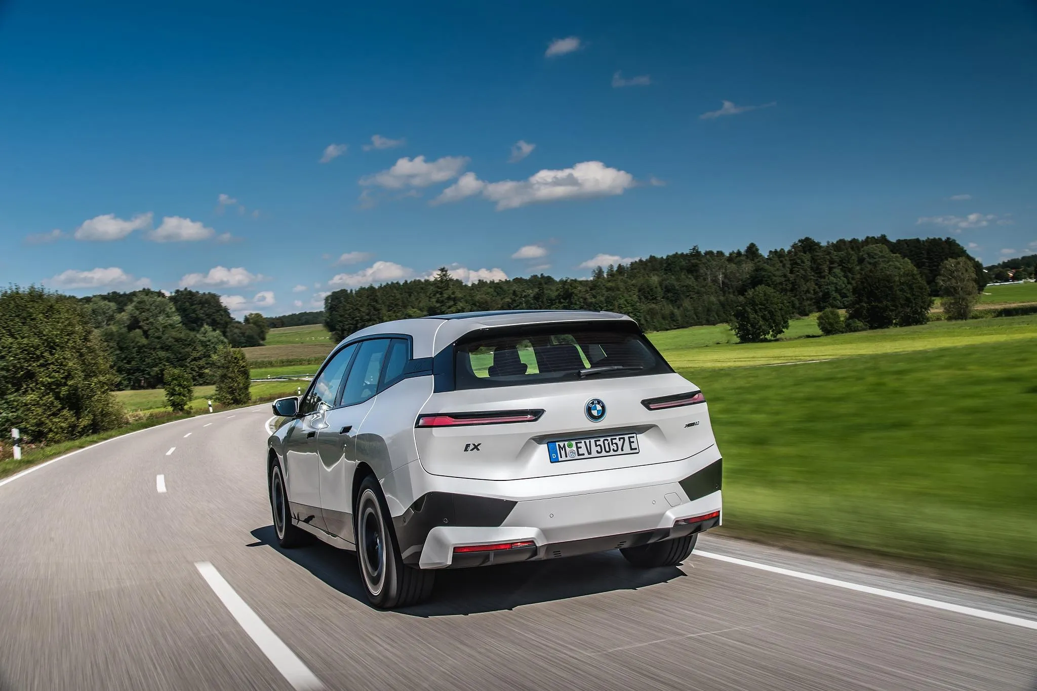 Notre essai de la BMW iX : le porte-drapeau électrique - Par StéPhane LéMeret Photos : D.r.