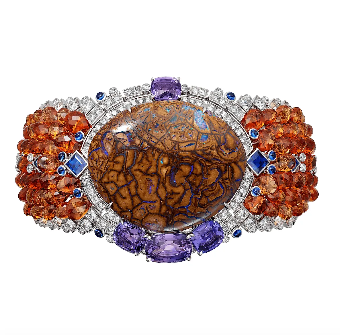 Zoom sur la collection de haute joaillerie "Magnitude" de Cartier - Par Magali Eylenbosch. Photos D.r.