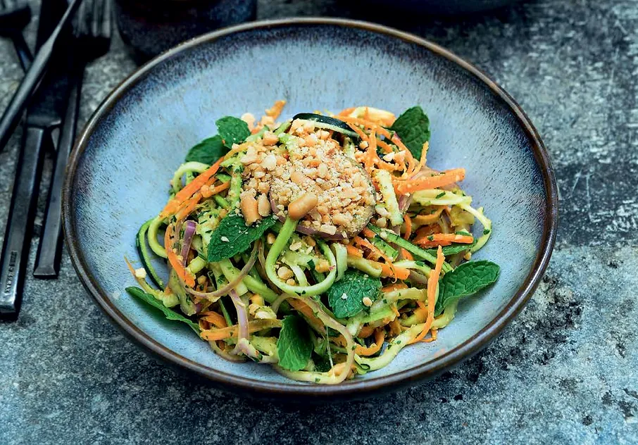 Cinq salades hivernales pour changer des soupes et gratins - Par Camille Vernin, Photo : Presse