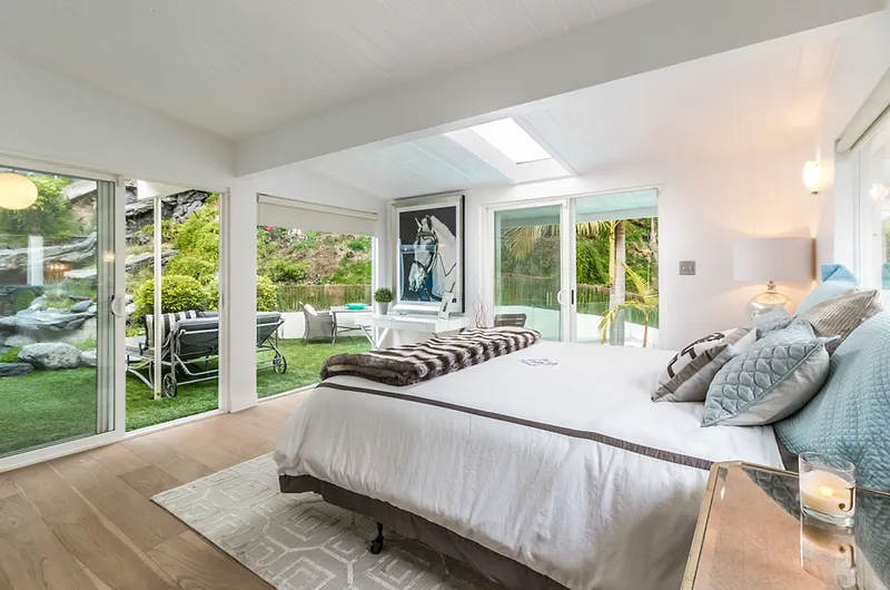 Les plus belles villas de stars à louer : de quoi vous faire rêver ! - By LéA Thiry Faulkner. Photo By Pixasquare On Unsplash