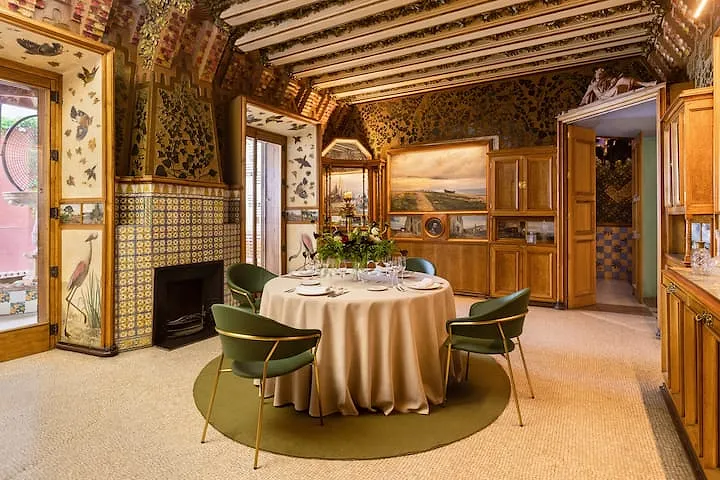 La première maison de Gaudí est en location sur Airbnb à un euro - Par Margau Gonzalez. CrÉDit Photo : Airbnb