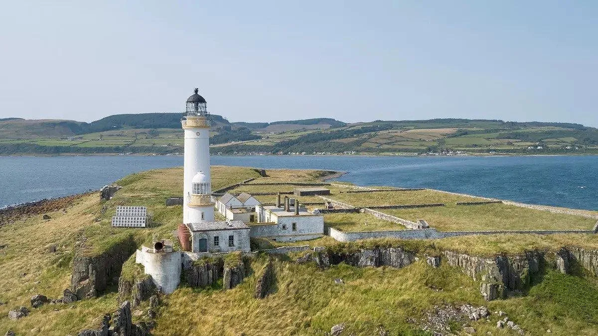 Il est possible d’acheter une île tout entière en Écosse pour le prix d’une maison - Par Anissa Hezzaz. Photos :©Knight Frank