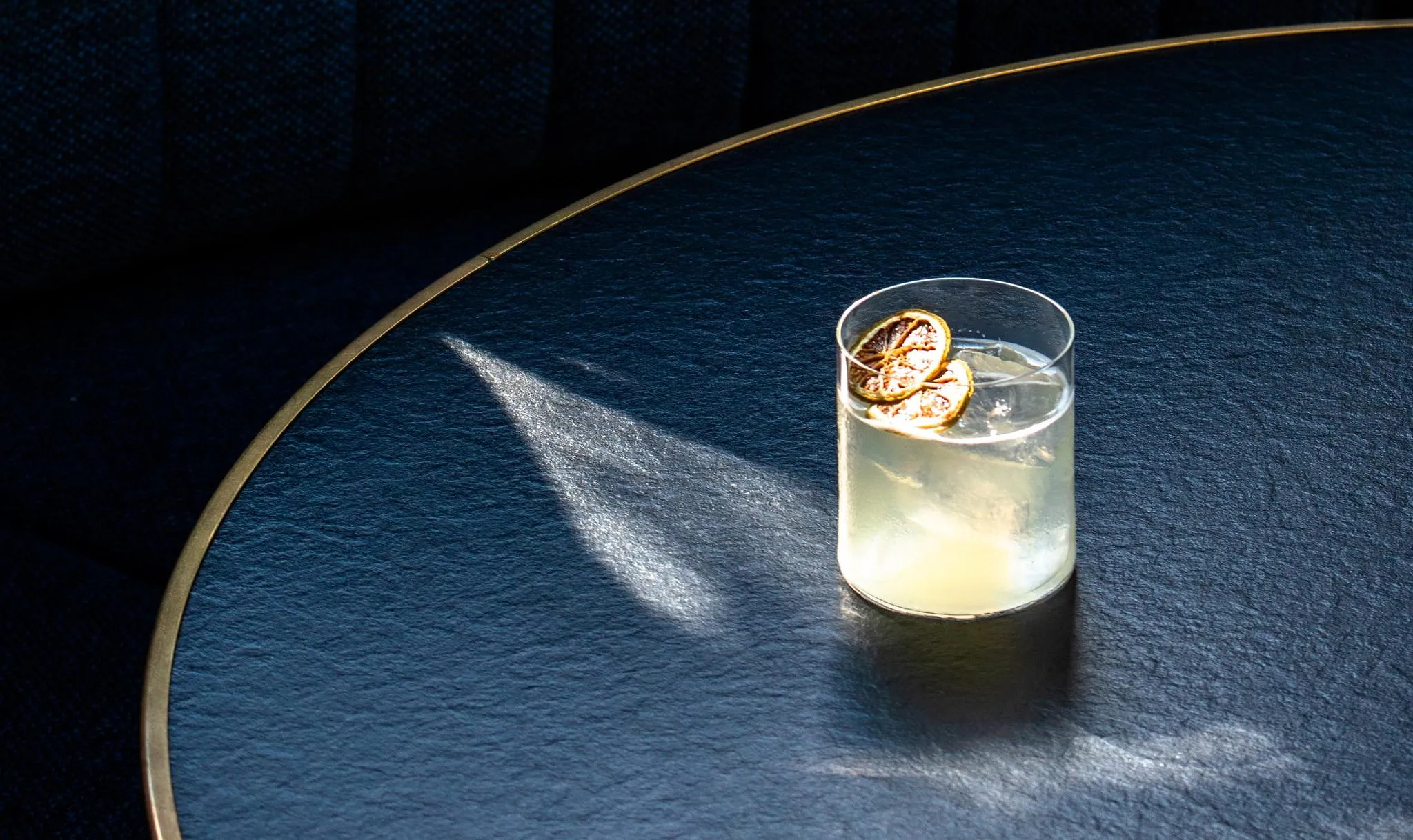 4 cocktails à base de gin pour changer du classique Gin-To - Laura Swysen, Photos Unsplash