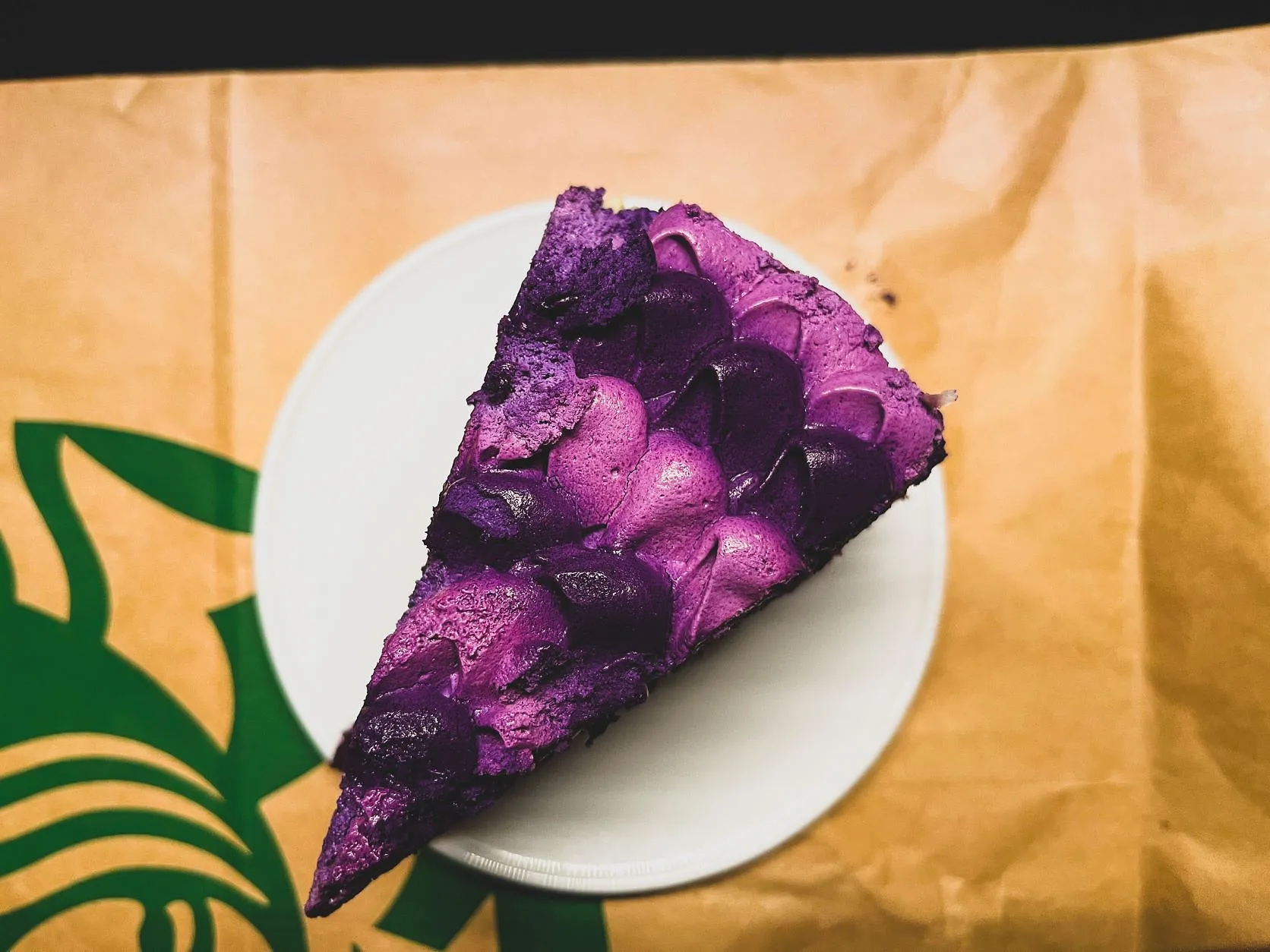 Cinq desserts originaux à faire avec les fruits du mois de juin - Coralie Lambret, Photo By Ella Olsson On Unsplash