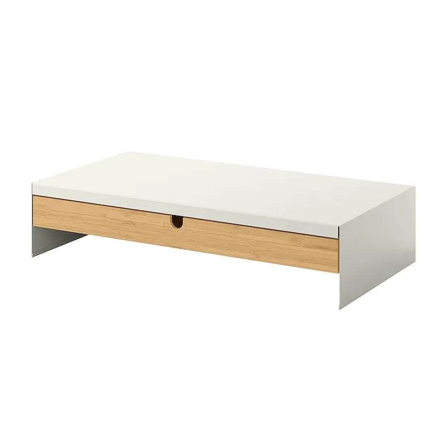 Notre sélection d'accessoires pour rendre le télétravail plus agréable - Par Sigrid Descamps. Photos D.r., Un Splash, Ikea, Sony.