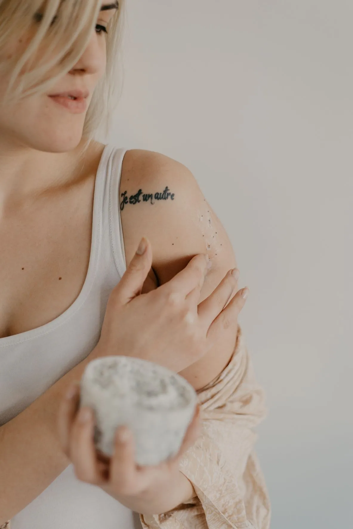 Bronzer à tout prix : les erreurs à éviter - Coralie Lambret, Photo By Arturo Rivera On Unsplash