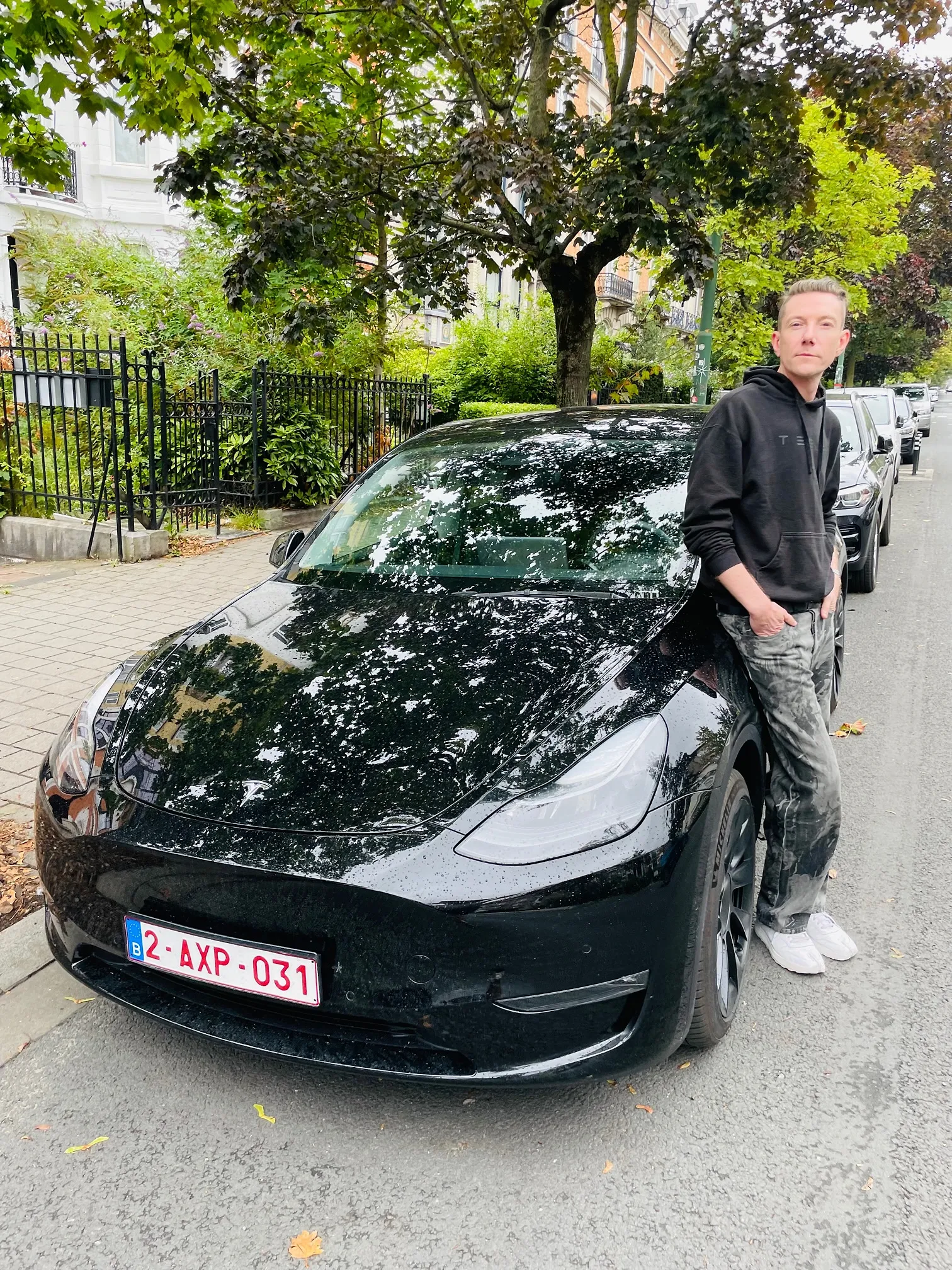 Voiture électrique, hybride ou vélo électrique : que choisir selon votre mode de vie ? - Par Ingrid Van Langhendonck Et Coralie Lambret. Photos : D.r