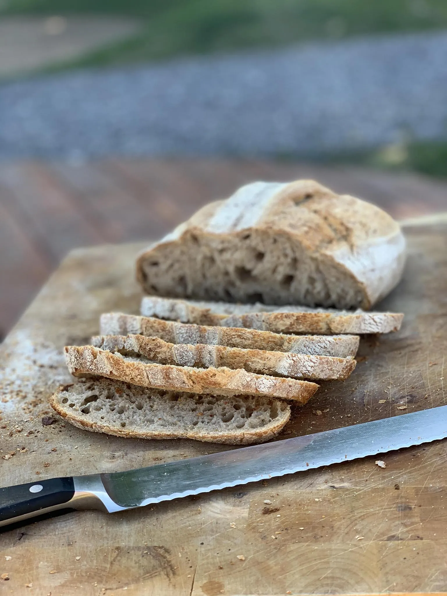 Le restaurant Hors-Champs ouvre sa boulangerie - Par Sigrid Descamps. Photos Hors Champs.
