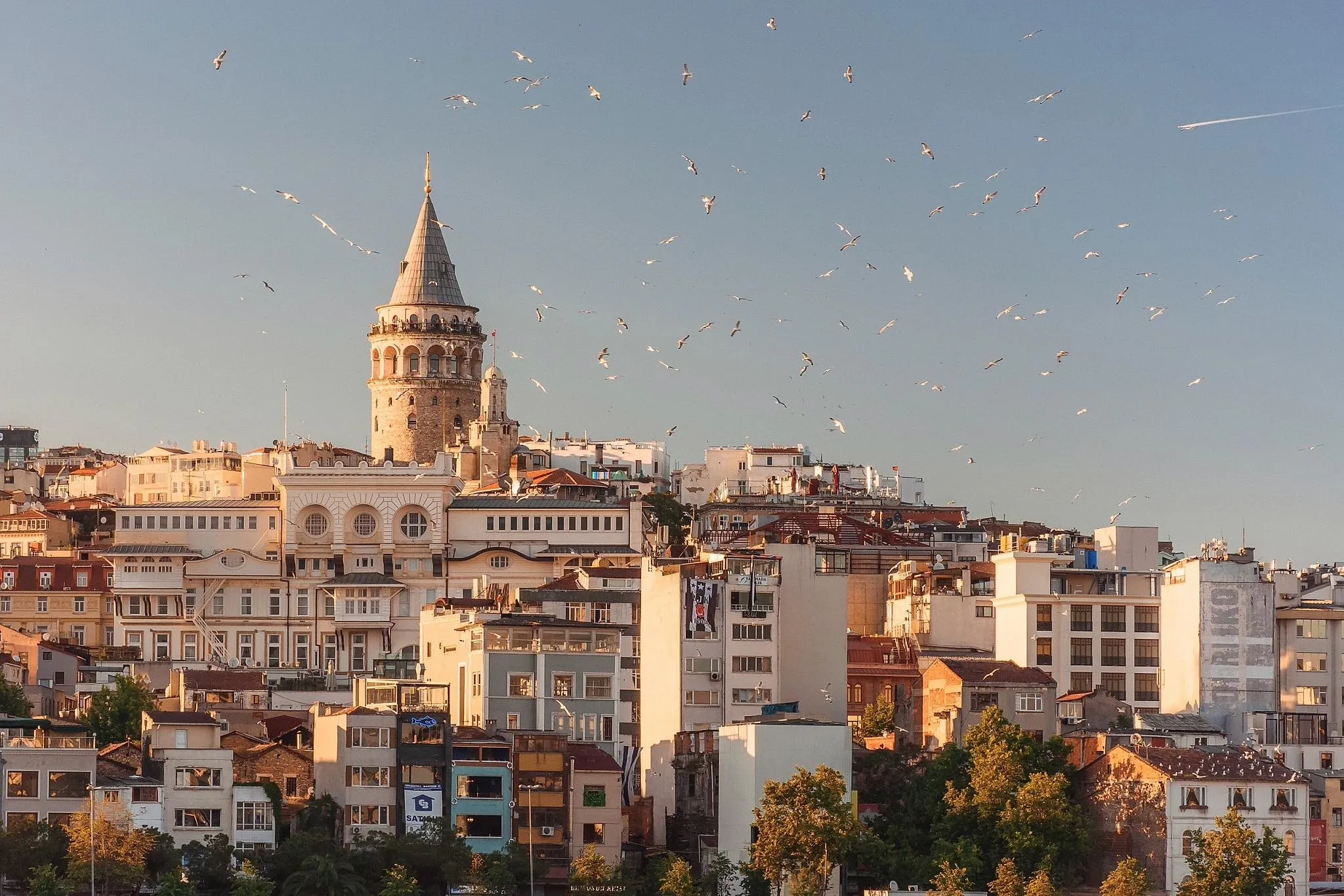 Les 10 villes d'Europe les moins chères pour un city-trip - Par Camille Vernin, Photo By Square Lab On Unsplash