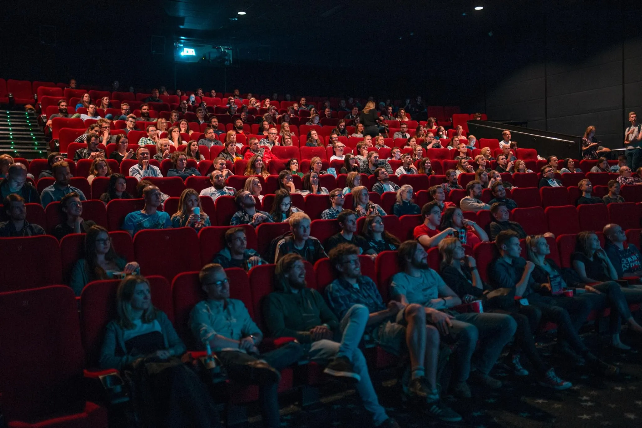 L'astuce en ligne pour payer sa place de ciné moins chère - Par Camille Vernin, Photo : Unsplash / Felipe Bustillo