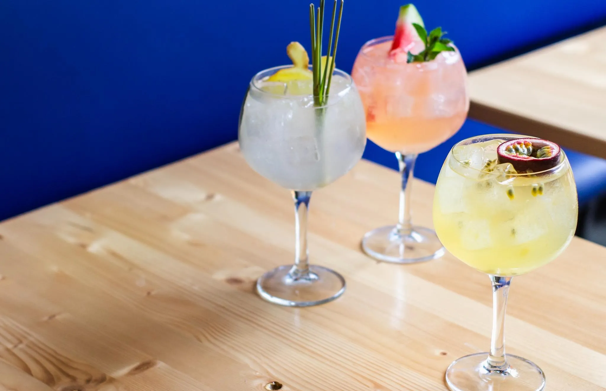 4 cocktails à base de gin pour changer du classique Gin-To - Laura Swysen, Photos Unsplash