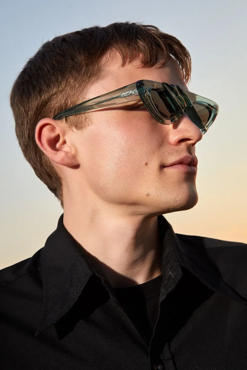 Cinq étudiants signent la nouvelle collection solaire de Komono