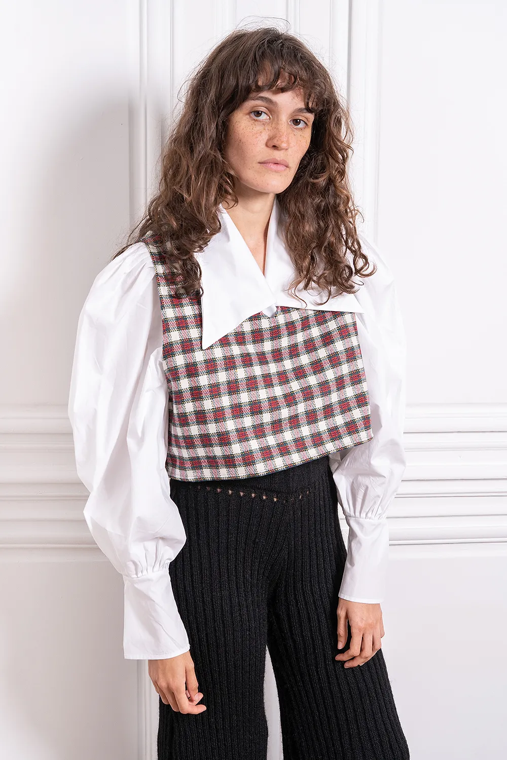 La mode en précommande, la nouvelle tendance plus responsable - Cora Delacroix, Photos D.r.