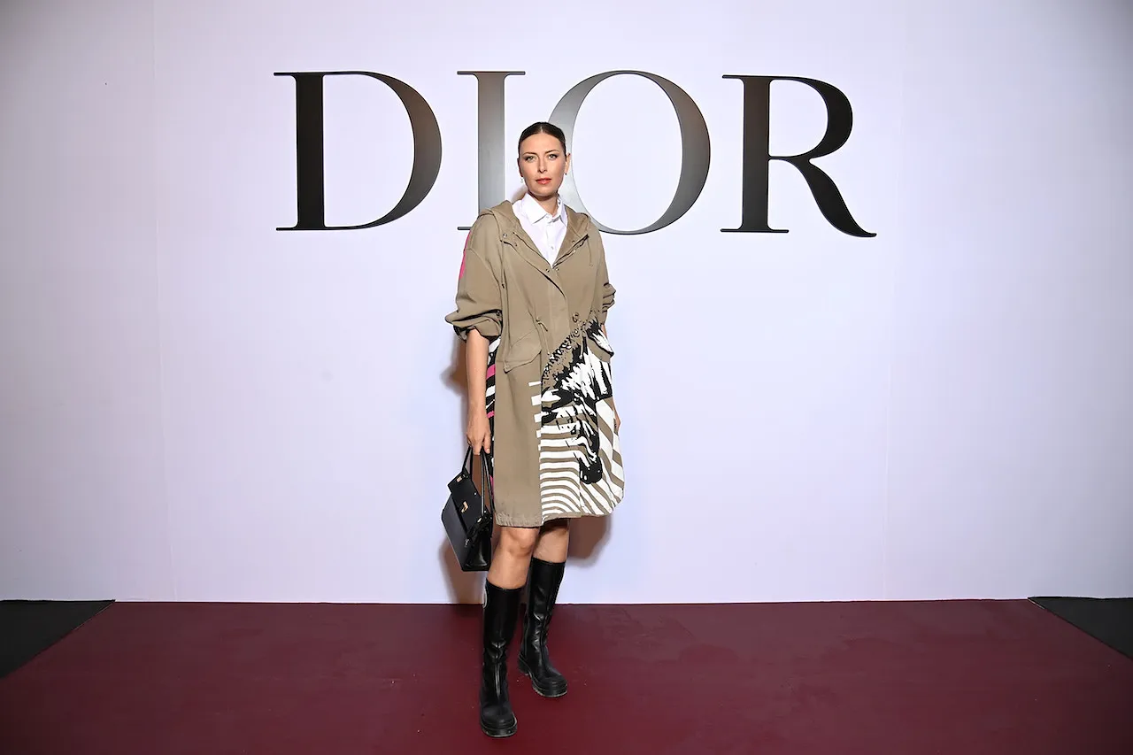 Fashion Week de Paris : Les looks des célébrités qui ont fait sensation au défilé Dior - Par Marie Honnay. Photos : Photonews.