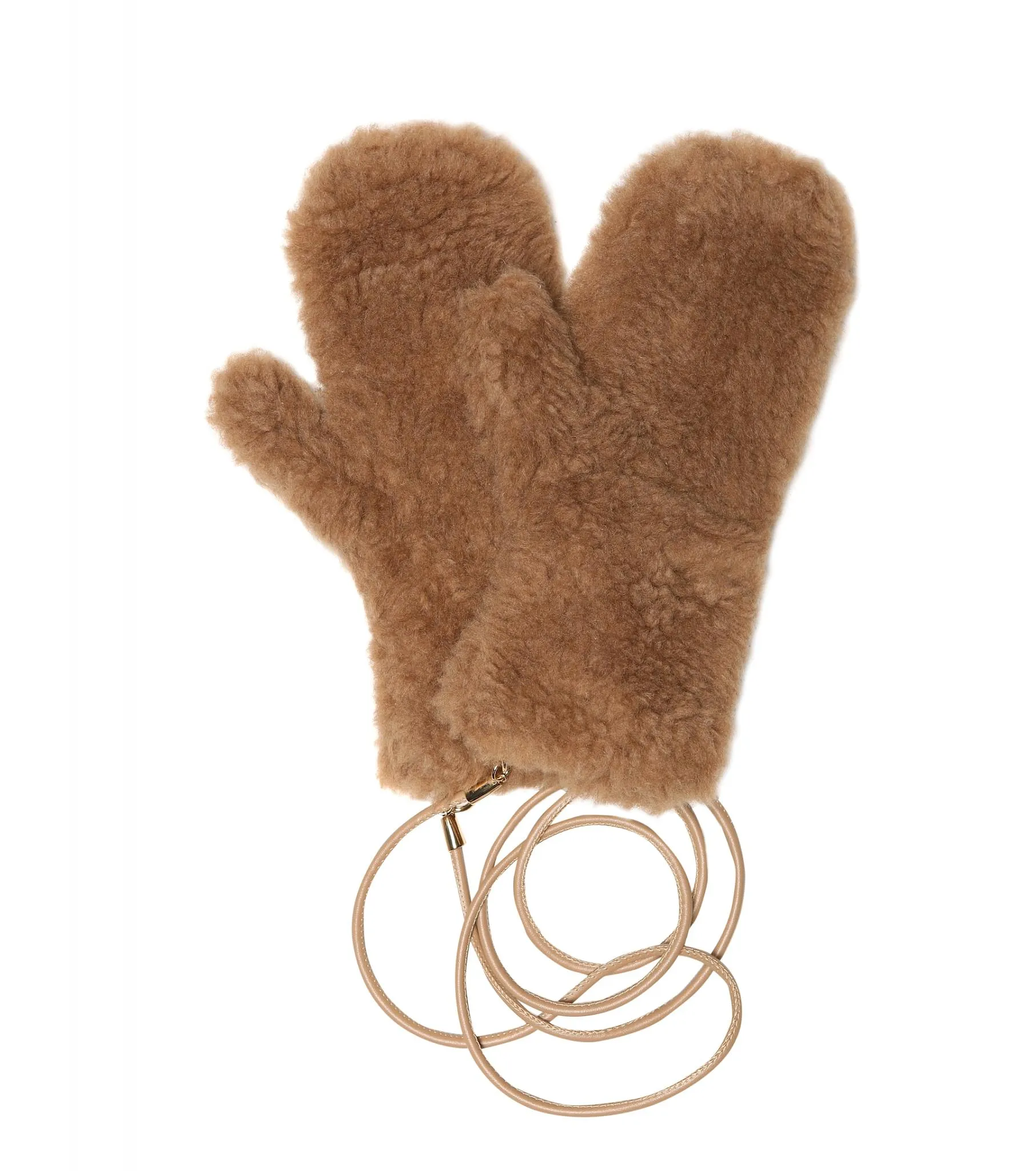 Comment adopter le ski-wear, la tendance moelleuse de l'hiver ? - Marie Honnay, Photo Ouverture Chanel.