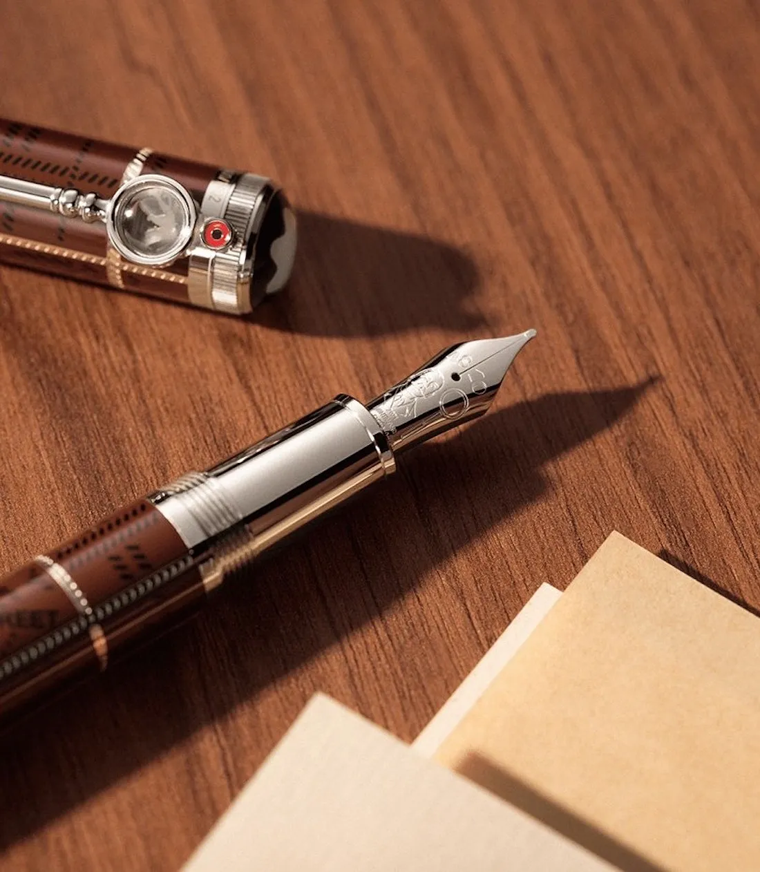 Si vous êtes fan de Sherlock Holmes, ce stylo est fait pour vous - Par Younes Demeyer, Photos Montblanc