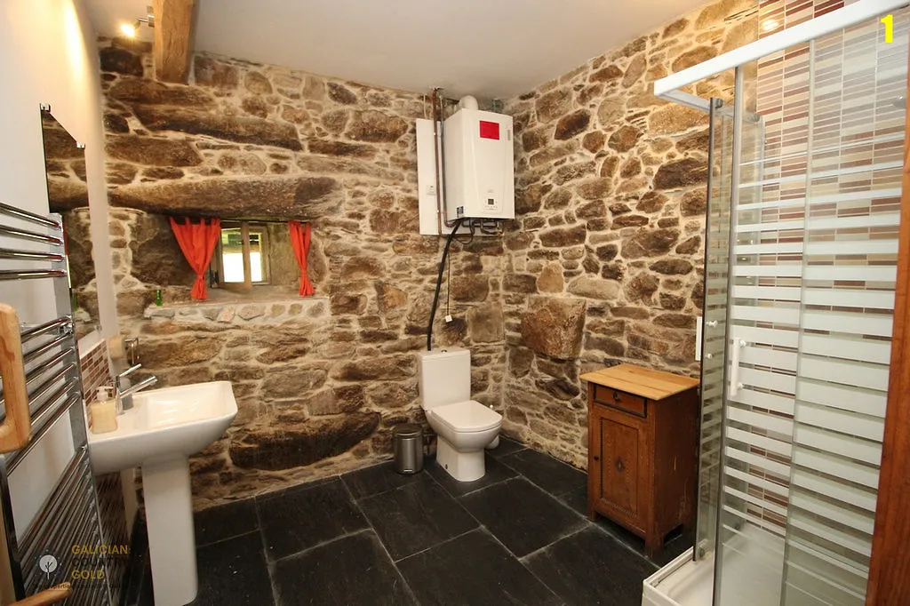 Un village espagnol mis en vente au prix d’une maison - Par Margau Gonzalez. CrÉDit Photo : Pixabay/Gabriel De Siam