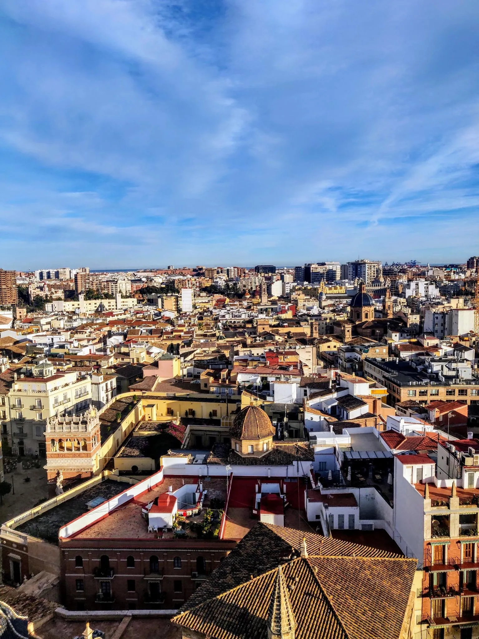 Les 10 villes d'Europe les moins chères pour un city-trip - Par Camille Vernin, Photo By Square Lab On Unsplash