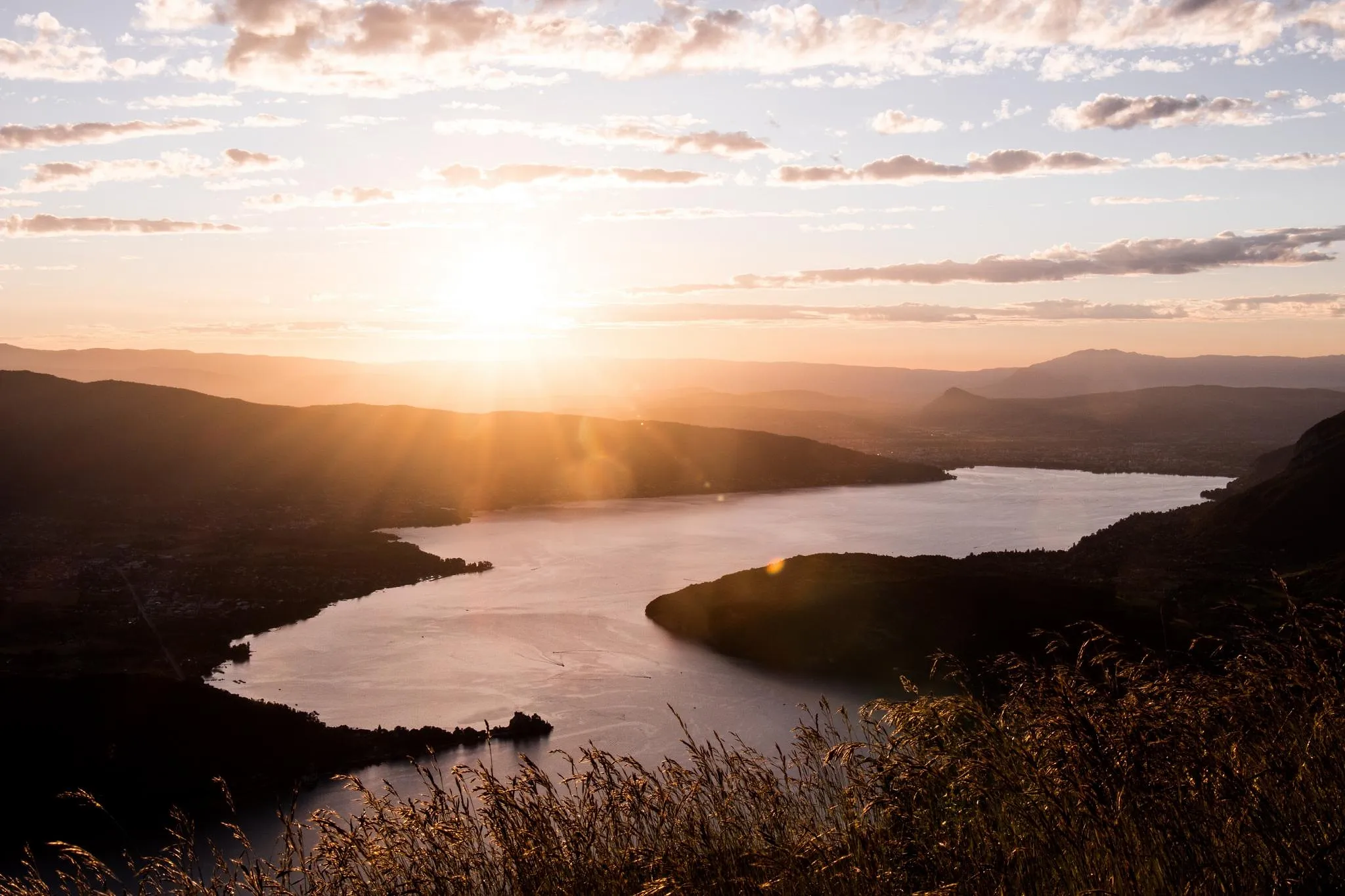 Voici le lac français le plus recherché sur internet - Jules De Foestraets CréDit Photo : Unsplash