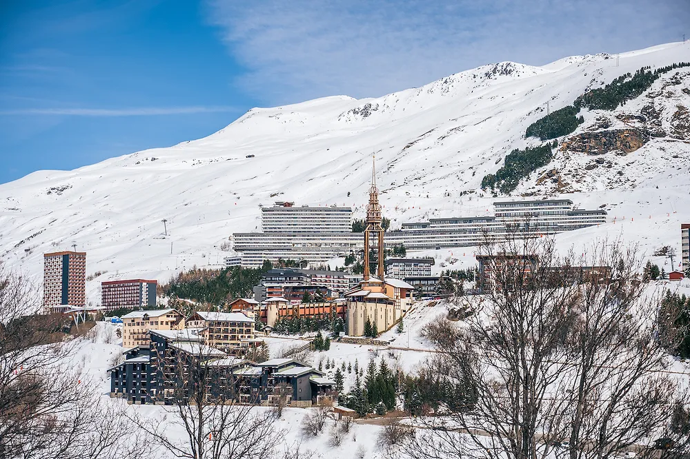 Stations de ski : où partir skier dès le début de la saison ? - Par Audrey Morard. CréDit Photo : Vincent Lottenberg