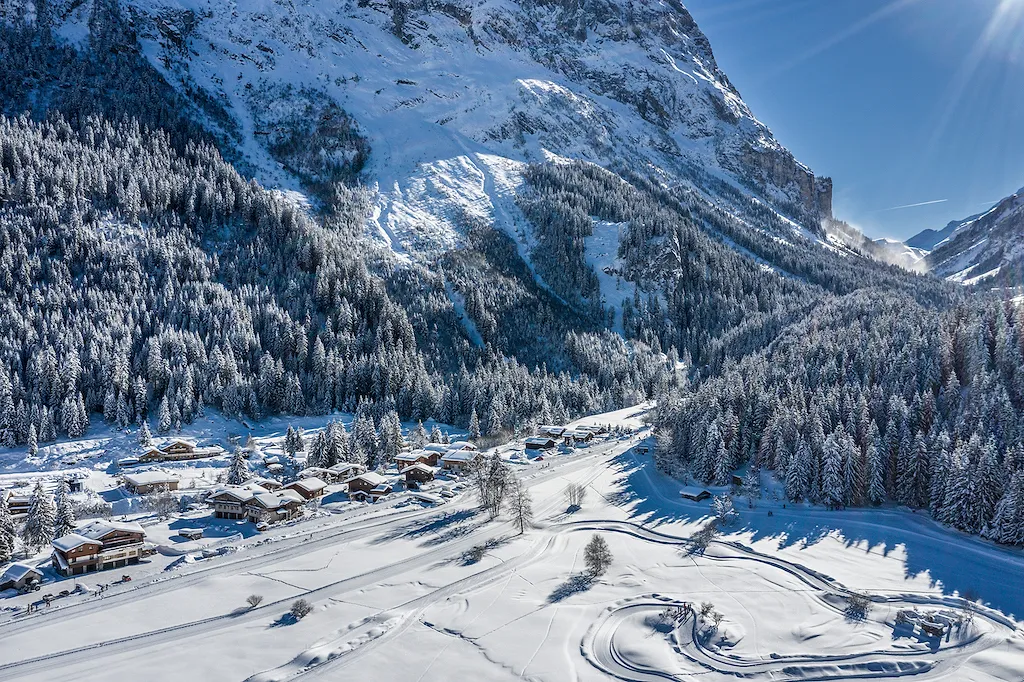 Cette station de ski est sans aucun doute l'une des moins chères de France - Par Audrey Morard. Par Guillaume Grasset.