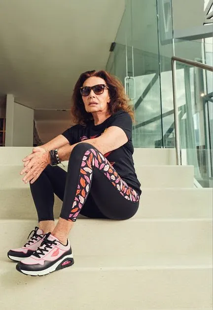 Une icône de la mode belge signe une collab' inattendue avec une marque de sport - Par Sigrid Descamps. Photo D.r.