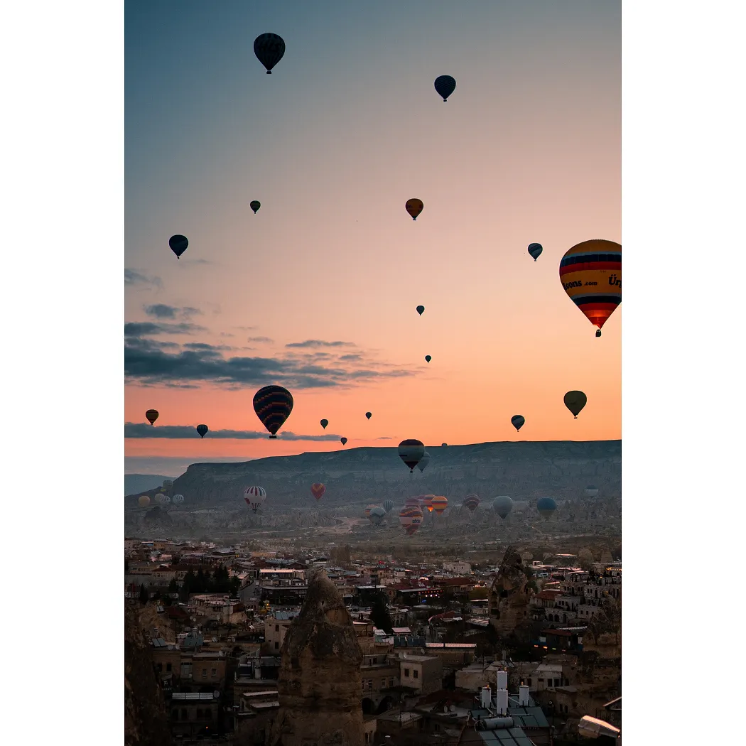 10 villes romantiques où faire sa demande en mariage - Par OcéAne Trombetta. Photo By Asdrubal Luna On Unsplash.