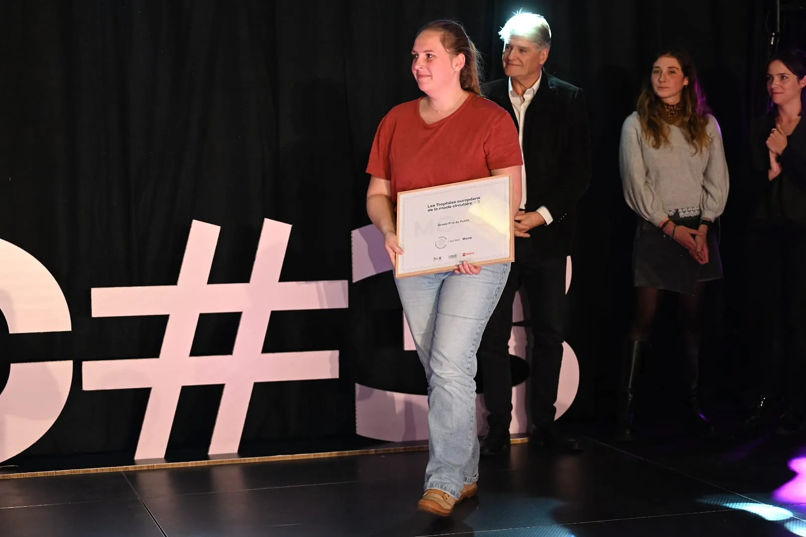 Une Belge récompensée aux Trophées européens de la mode circulaire - MEL - Sigrid Descamps - Journaliste