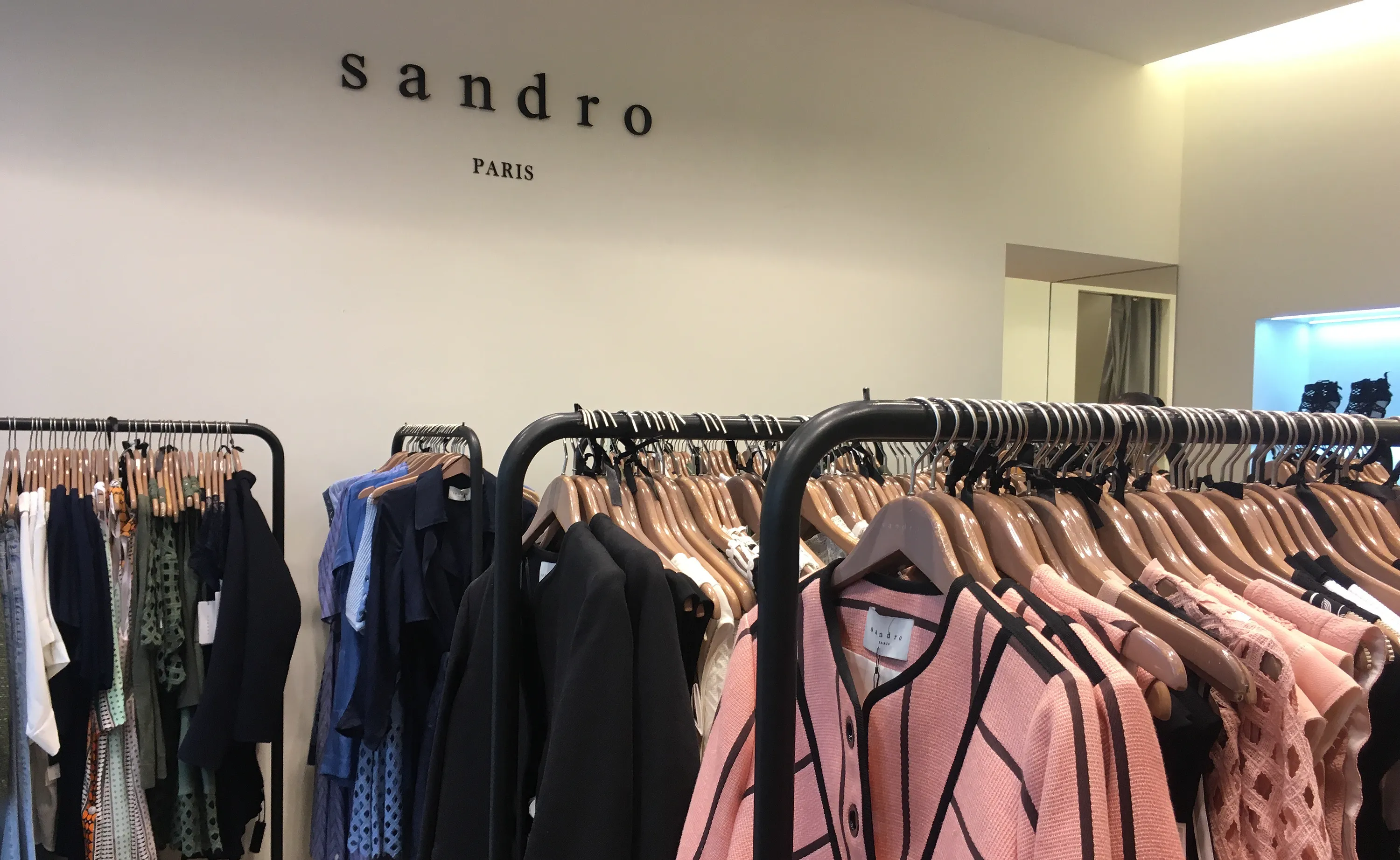 Nos bons plans pour dénicher les marques parisiennes à prix bradés - Anissa Hezzaz