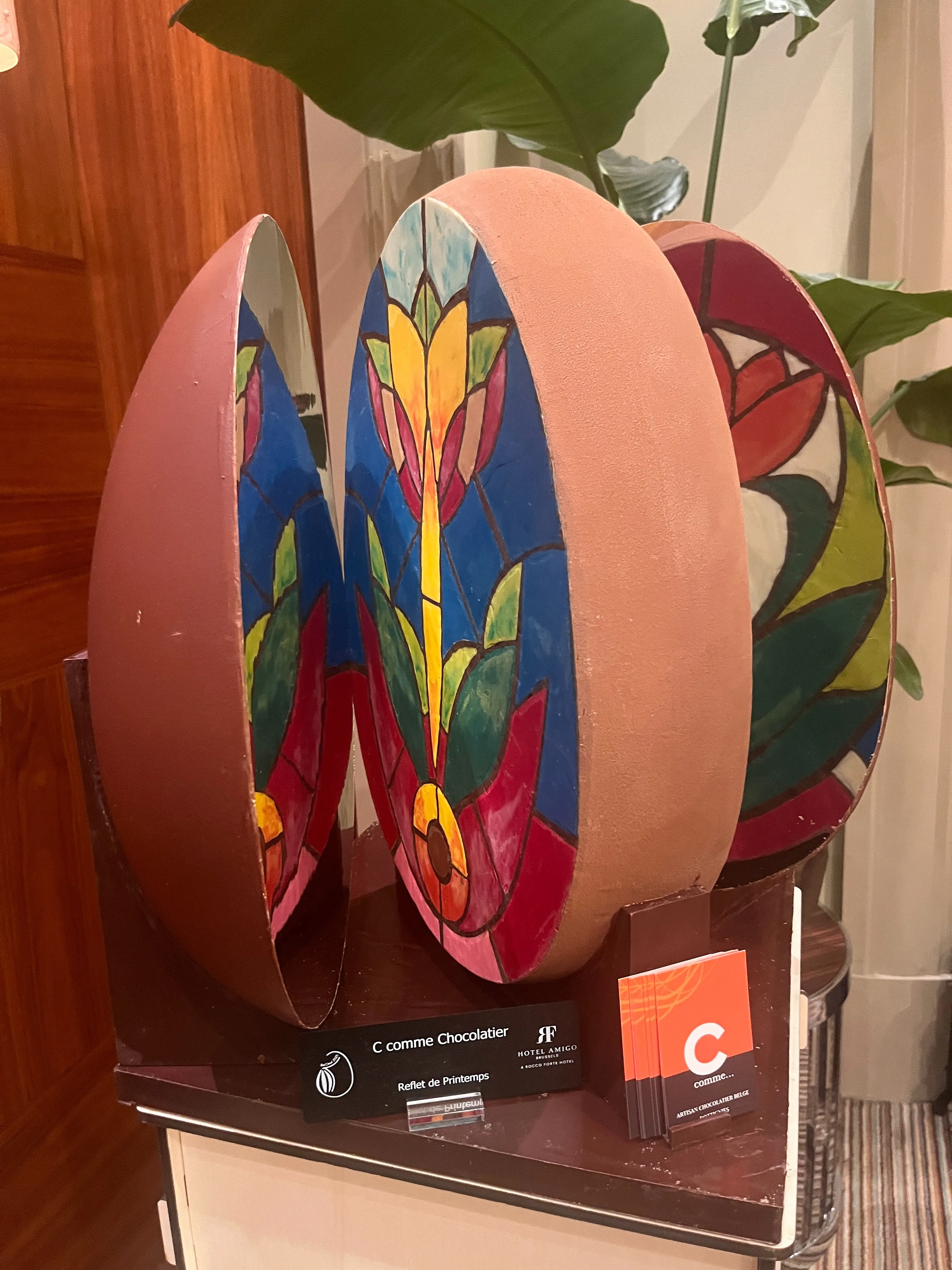 La plus grande exposition d’œufs de Pâques en chocolat a ouvert ses portes à Bruxelles - Audrey Morard - Audrey Morard